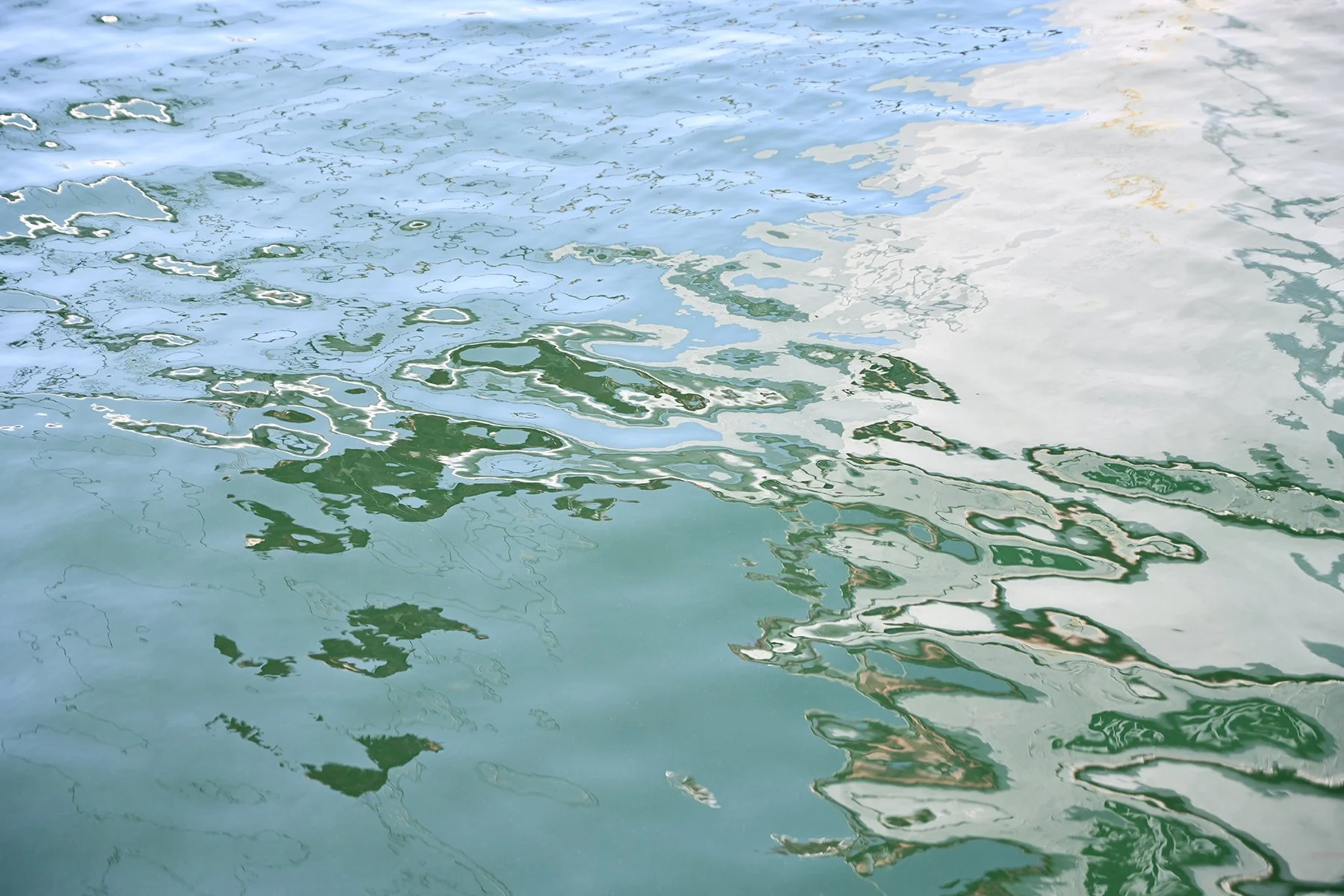 © WATER COMPOSITION No.378