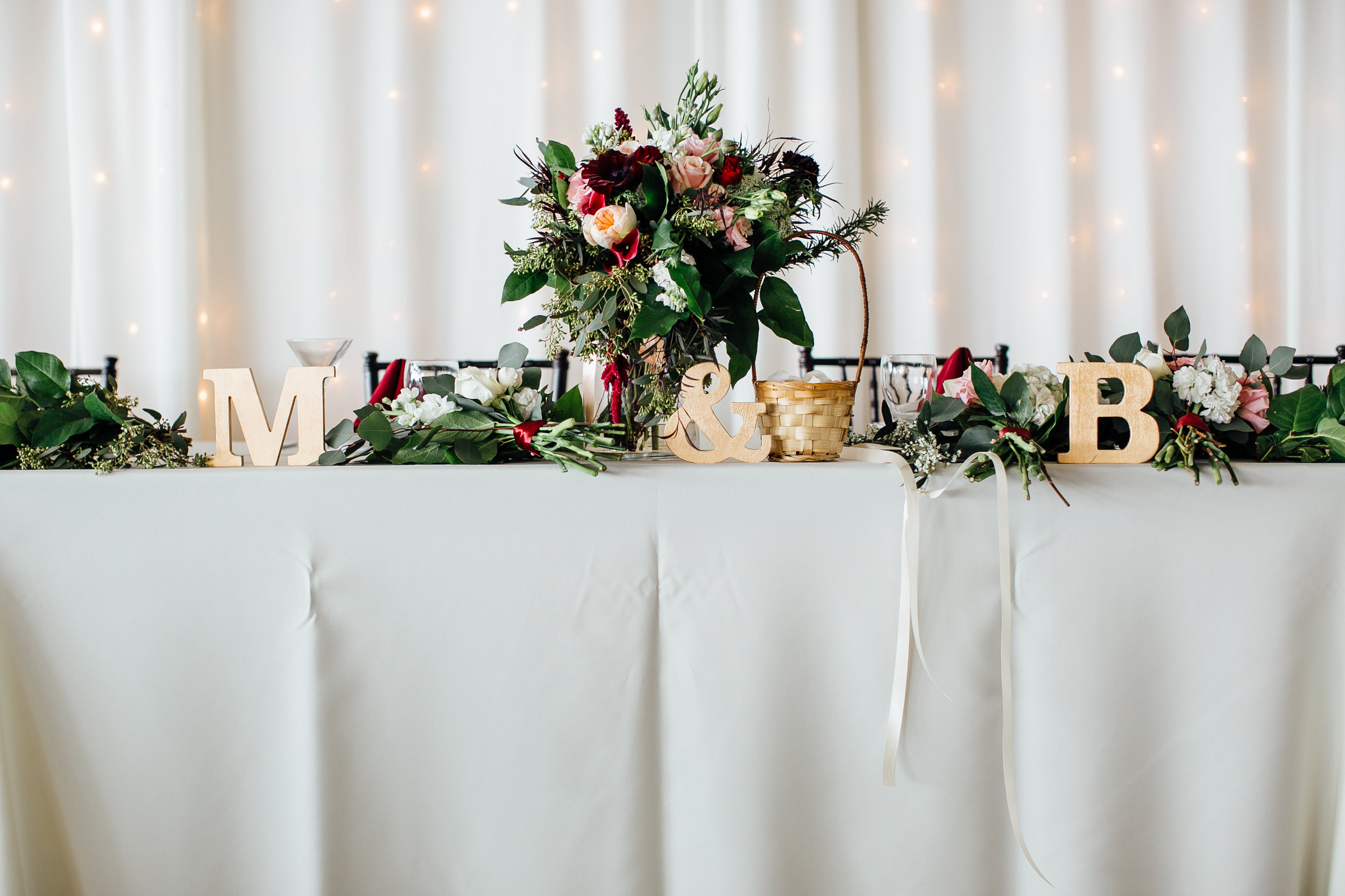 malibu-wedding-sweetheart-table