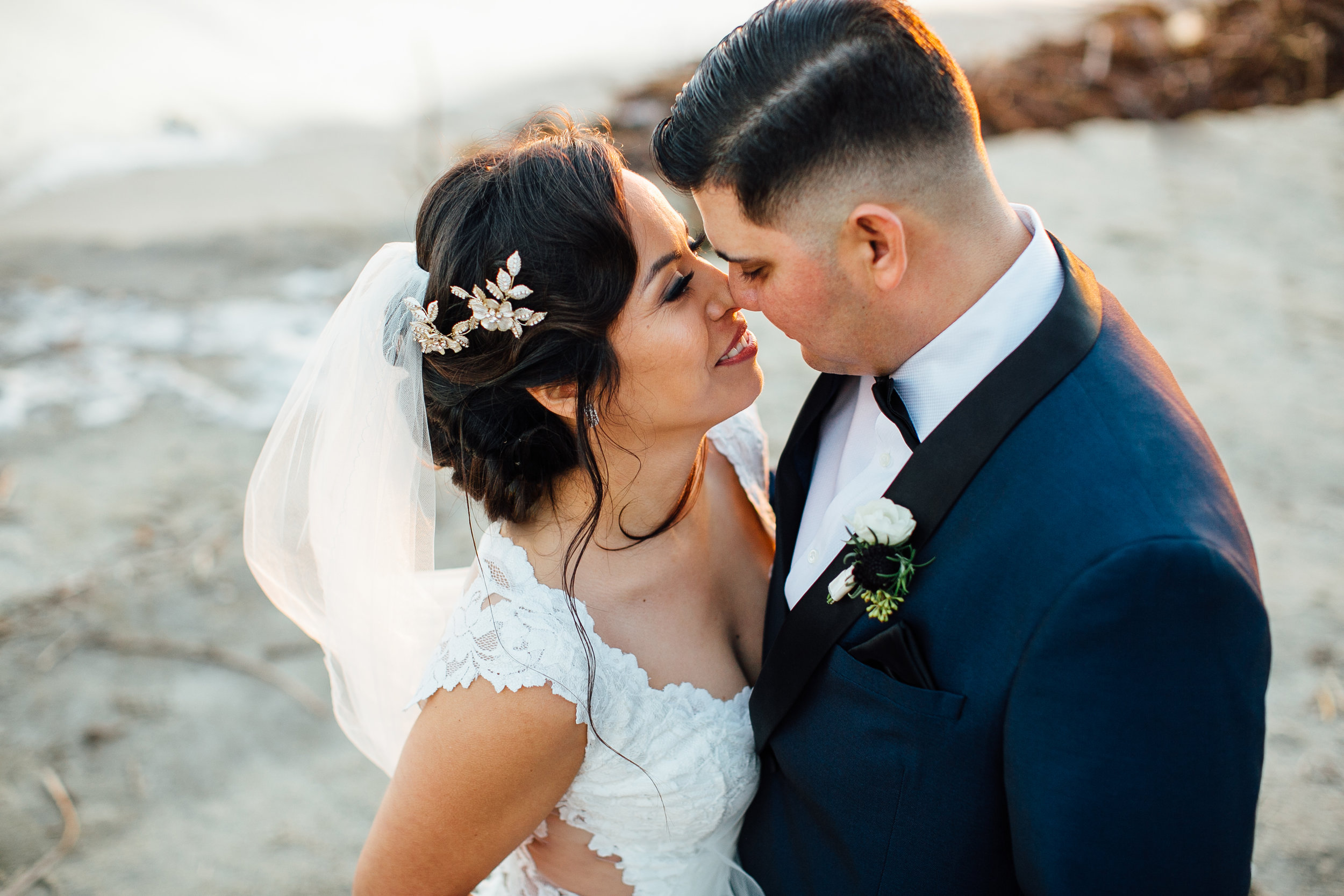 m-b-malibu-west-beach-club-wedding-couple-portrait-close