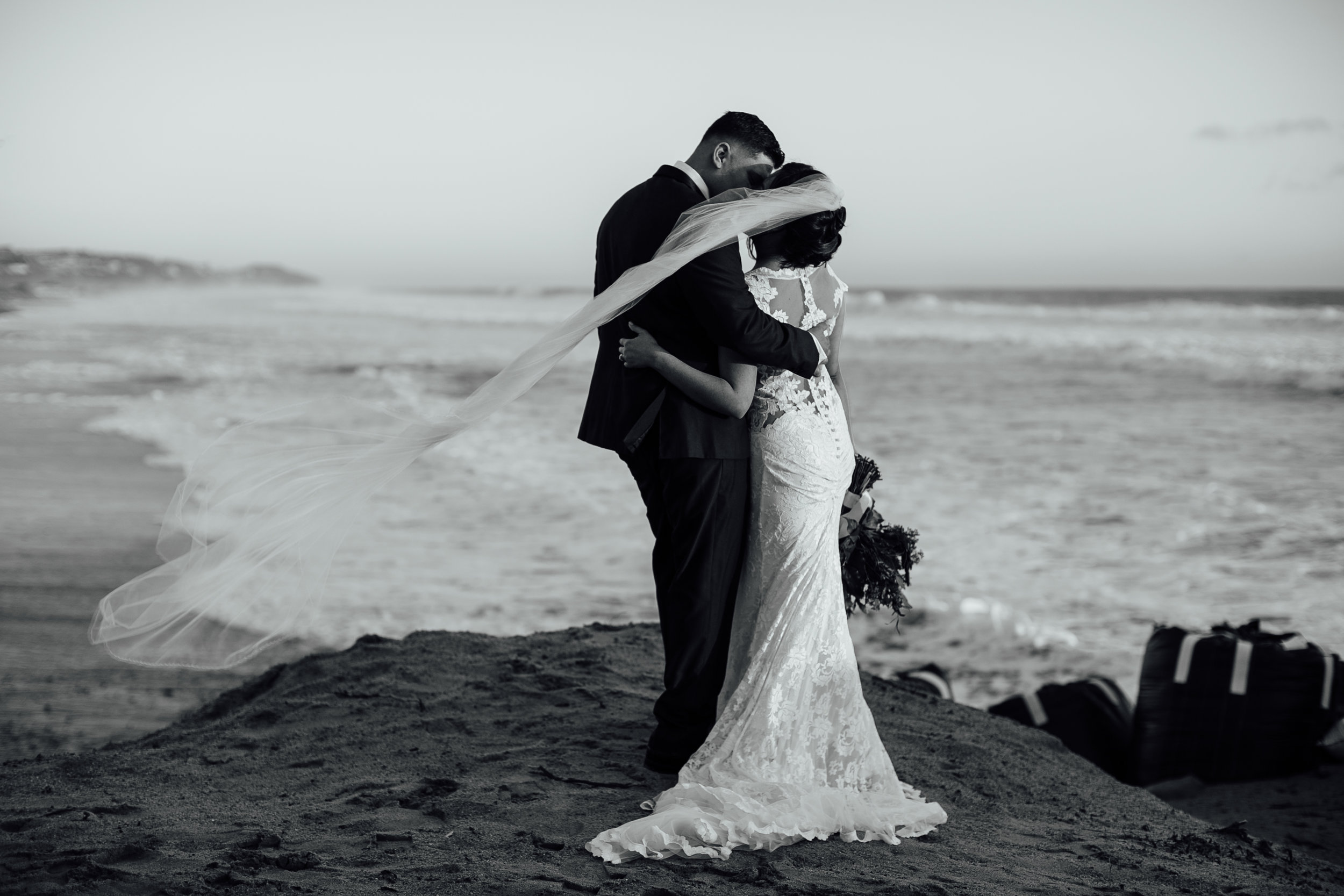 m-b-malibu-west-beach-club-wedding-couples-portrait-black-and-white