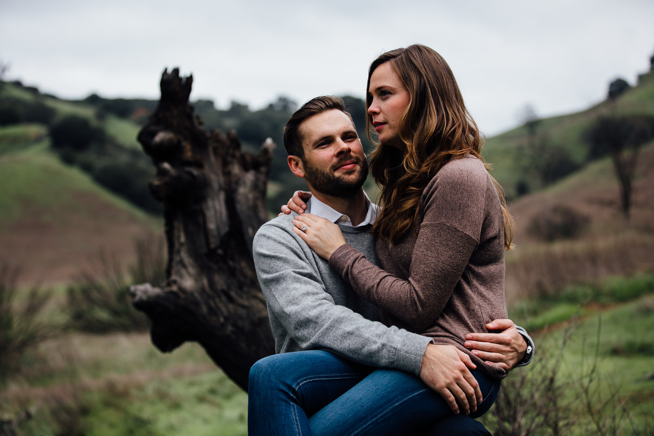 w&j-malibu-canyon-engagement-session-lap-sit
