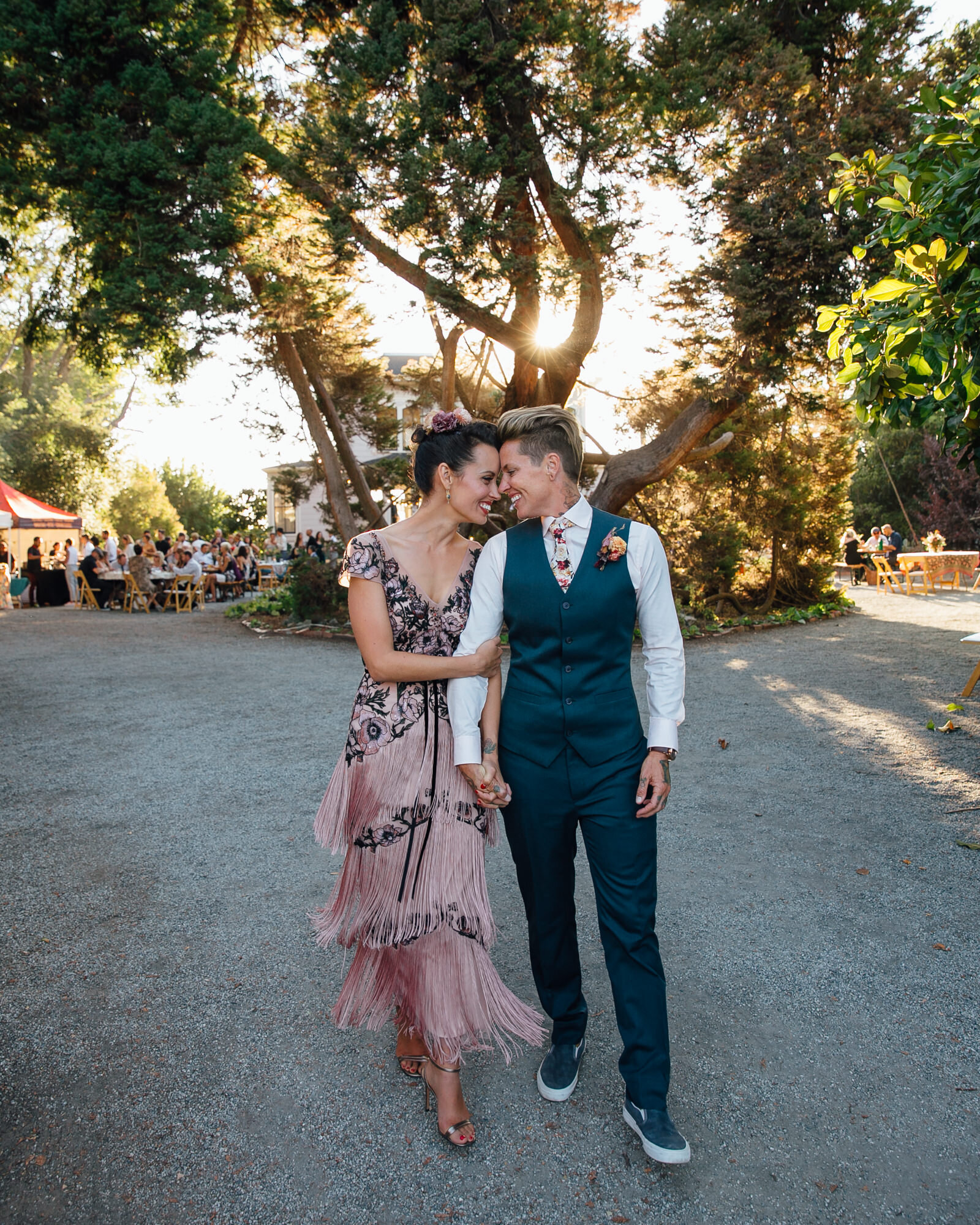 genevieve_bonnie_theoceanview_backyard_wedding_santacruz-450.jpg