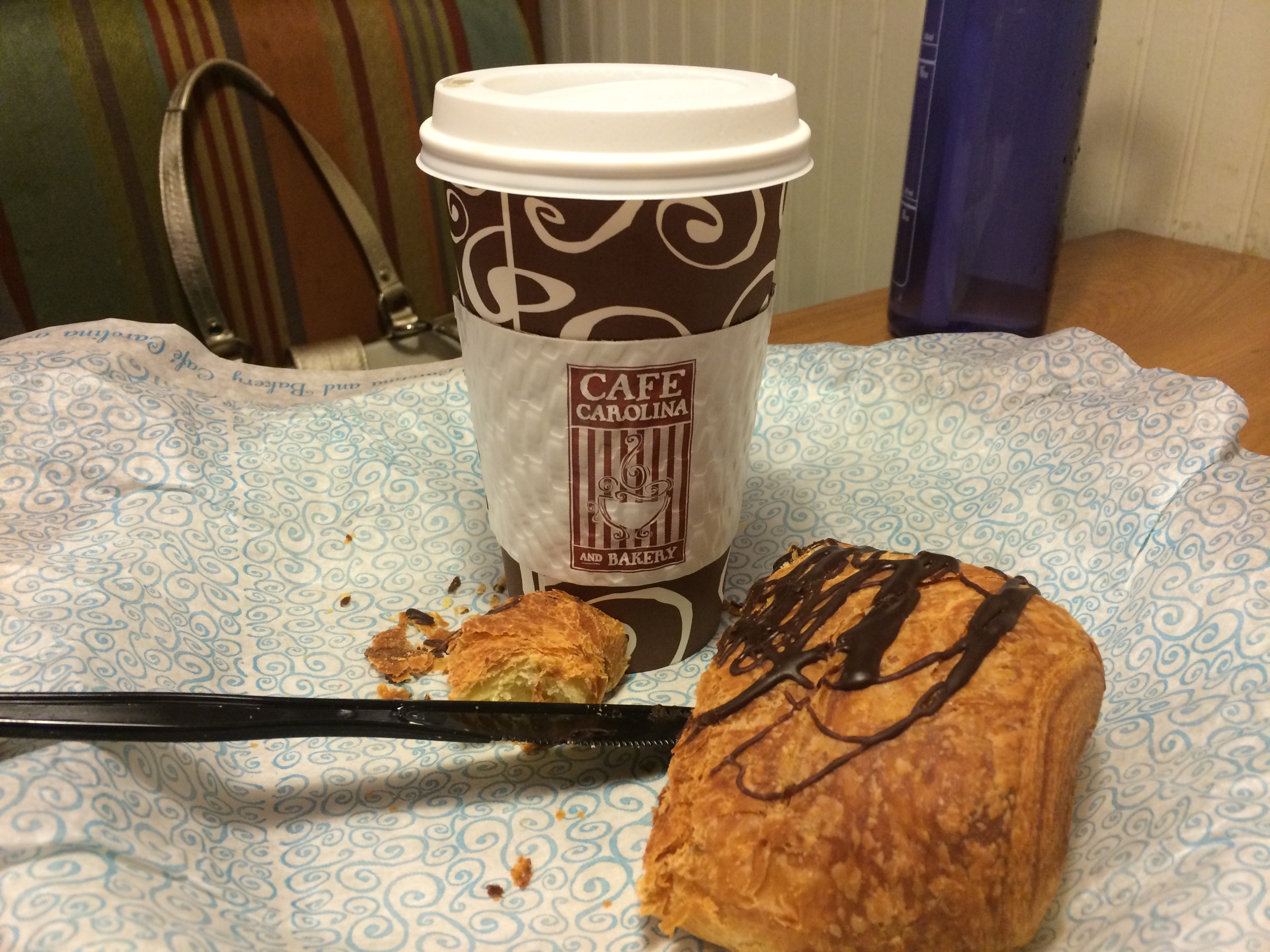 Disclaimer: This is Liz's pastry. That much sugar in the morning would have given me a headache. But it was so pretty, I wanted it in the picture!