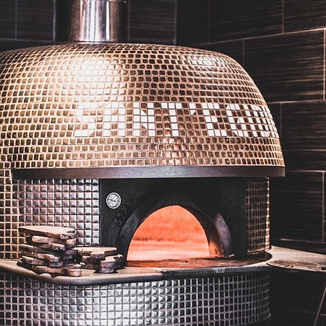 Brick Oven Pizza 🇮🇹 Authentic Italian..🍕 CURBSIDE DELIVERY &amp; TAKE OUT orders may be placed via our website, or you may call the restaurant to place your order via phone.
.
.
.
.
.
#segidio #instayum #instafood#foodlover #foodcoma #foodgram#new
