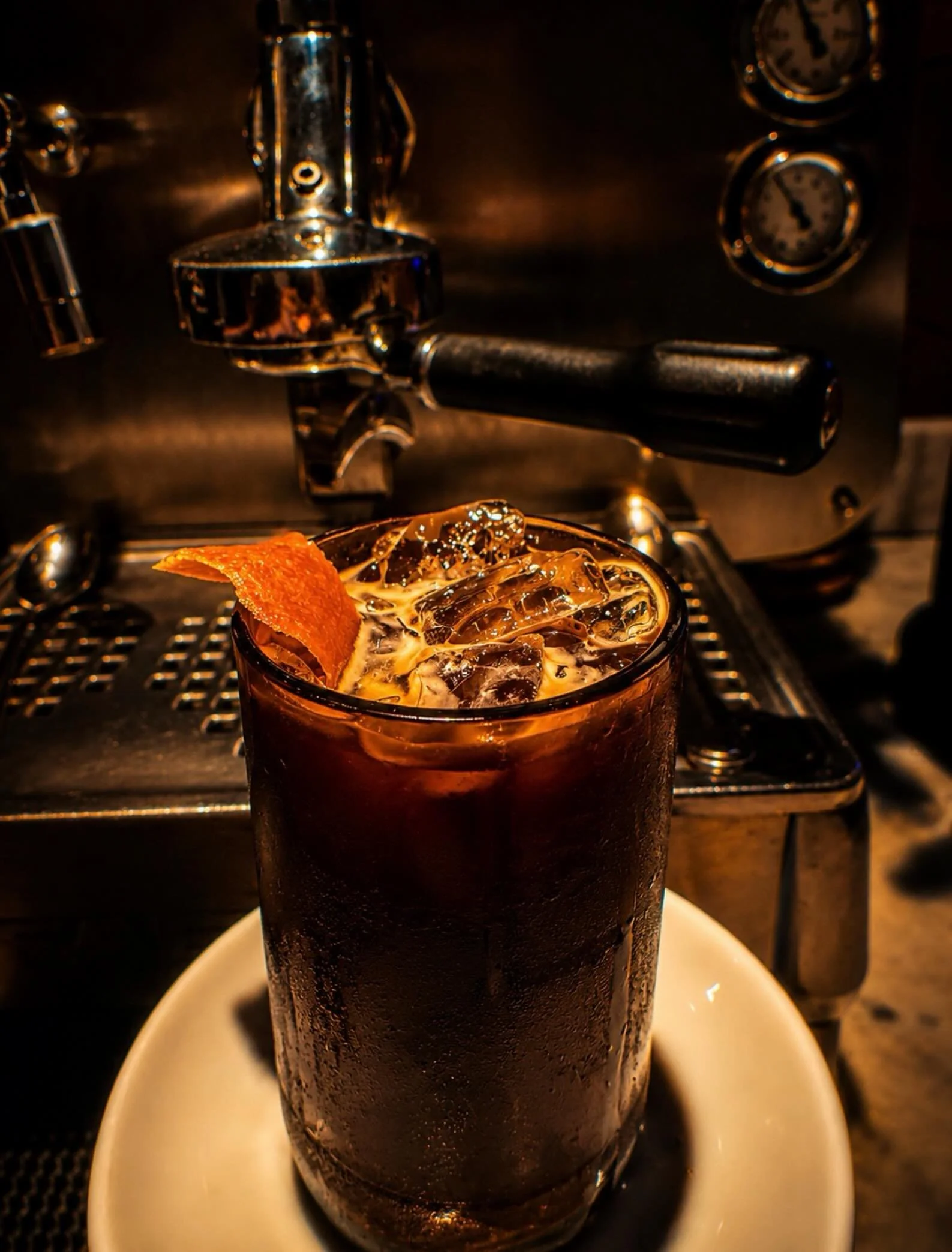 Espresso with attitude. 

Espresso
Tonic
Burnt Orange Oleo

S. Egidio
New Jersey