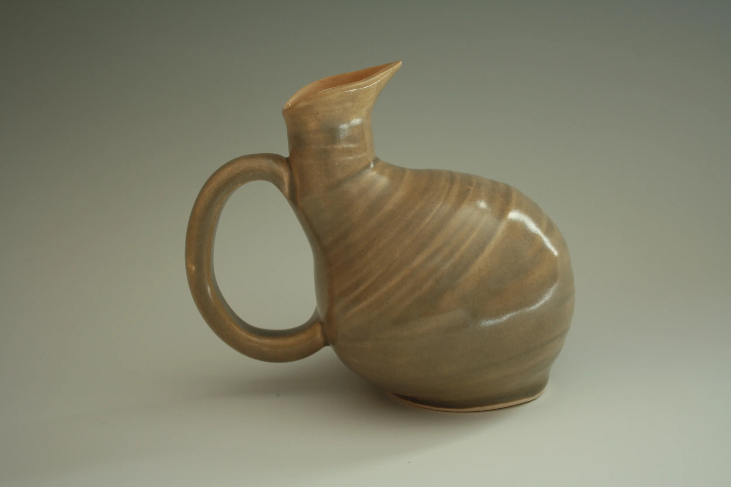 Back-to-front Jug