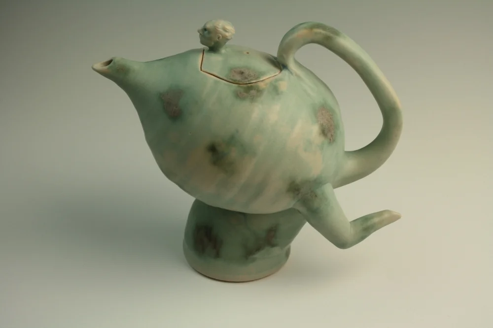 Running Teapot 1