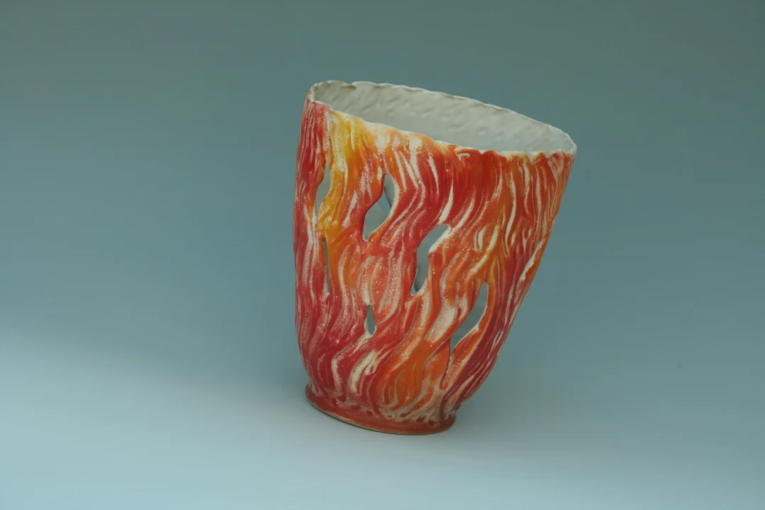 100KB Rocking Fire Vase.JPG