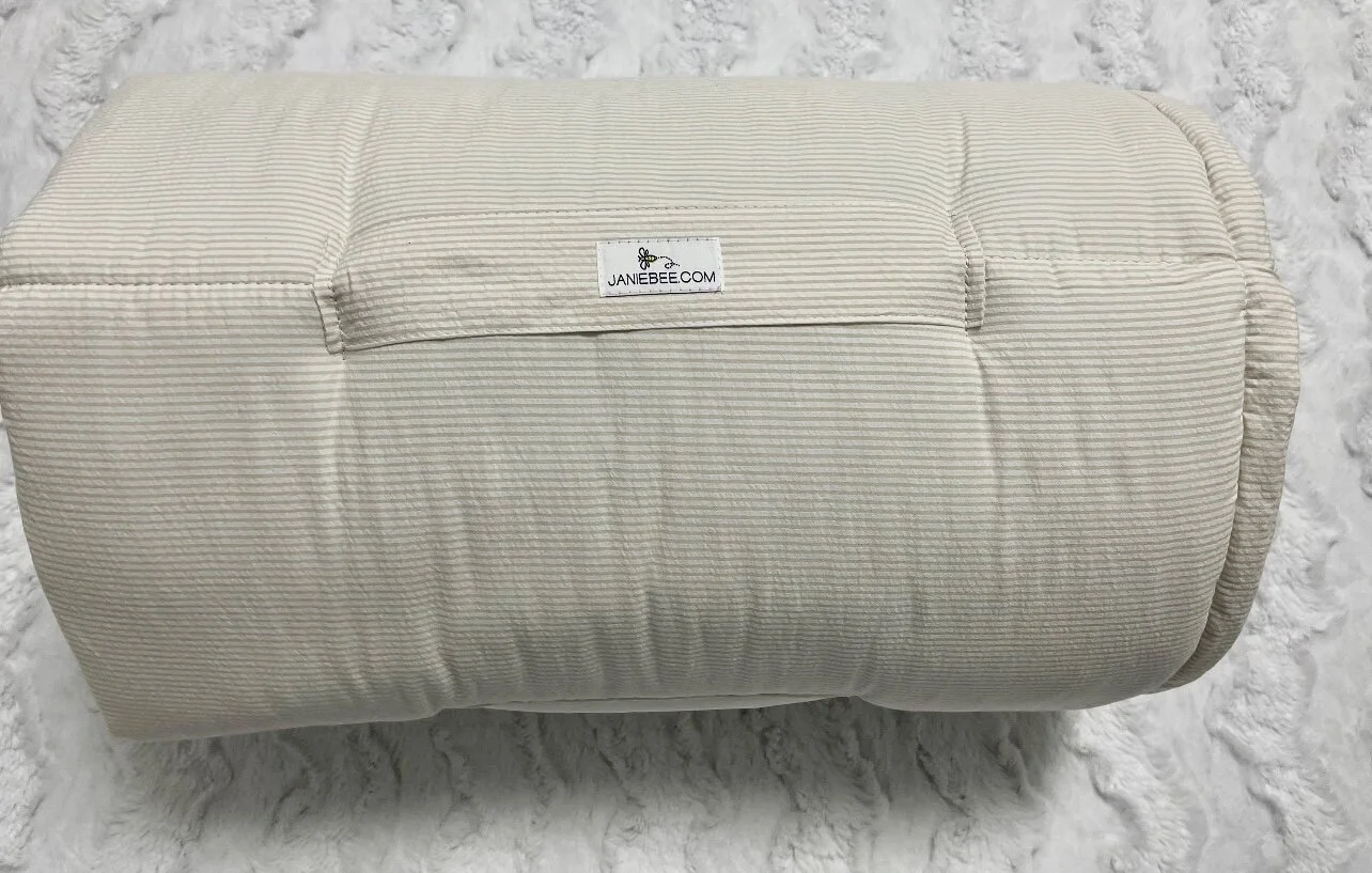 479DB78B-F361-4D4A-AD70-288FAFA383D6