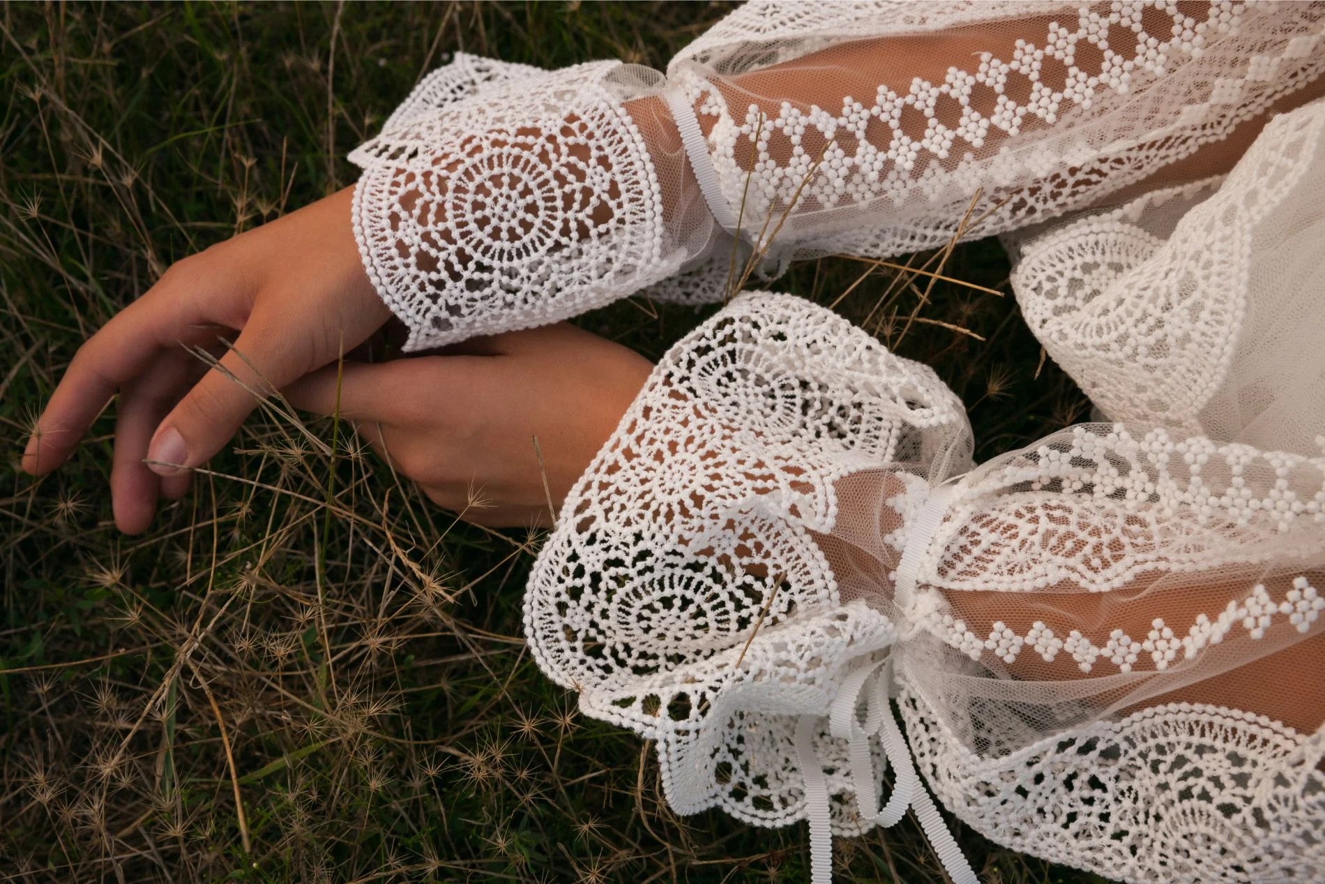 folk-wedding-dresses-daalarna-30.jpg