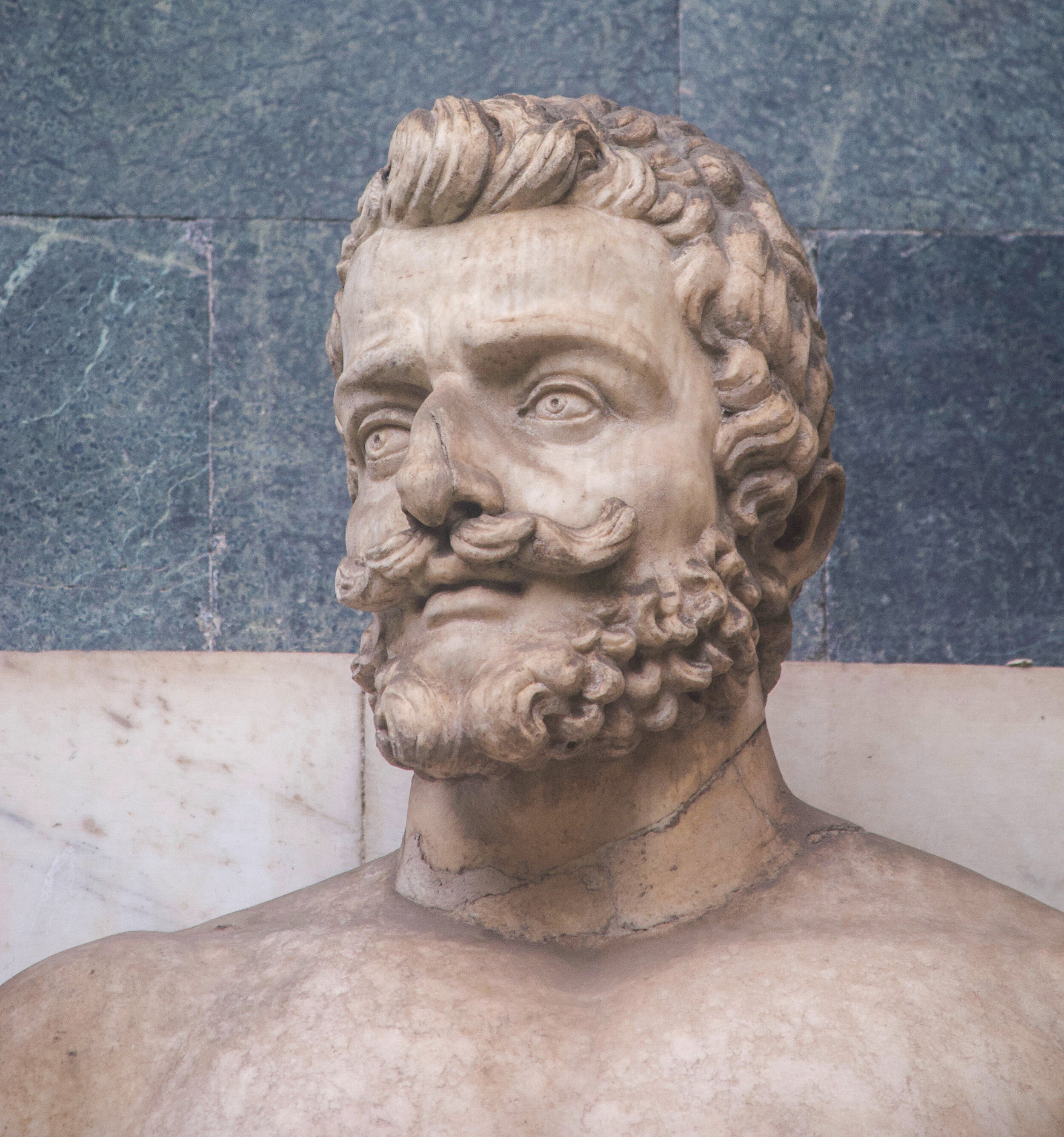 @ Hercules statue_garden_Riccardi Medici Palace_Florence.jpg