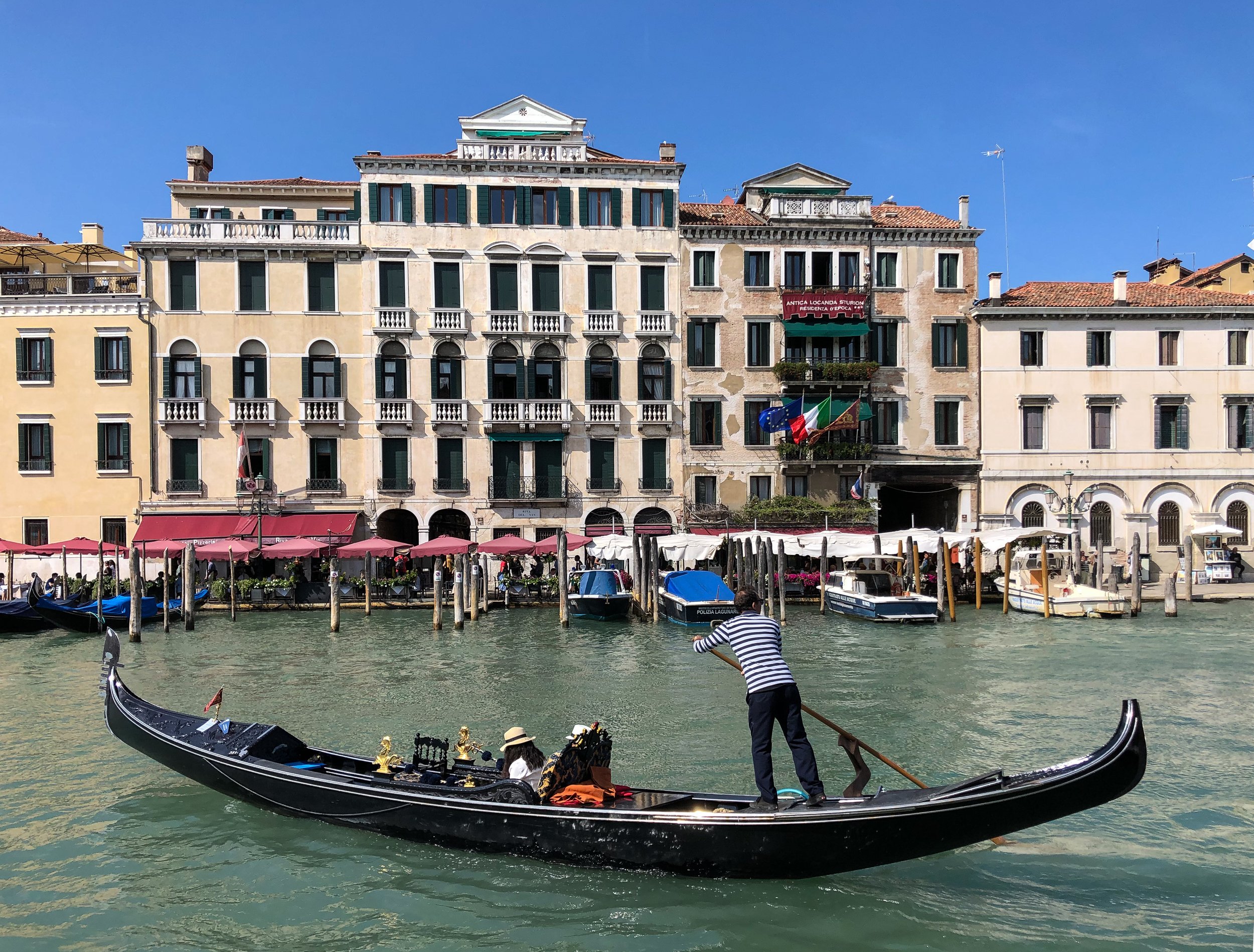  A gondola on the Grand Canal in  Venice.  (Photo: © Joseph Kellard/kellardmedia.com) 
