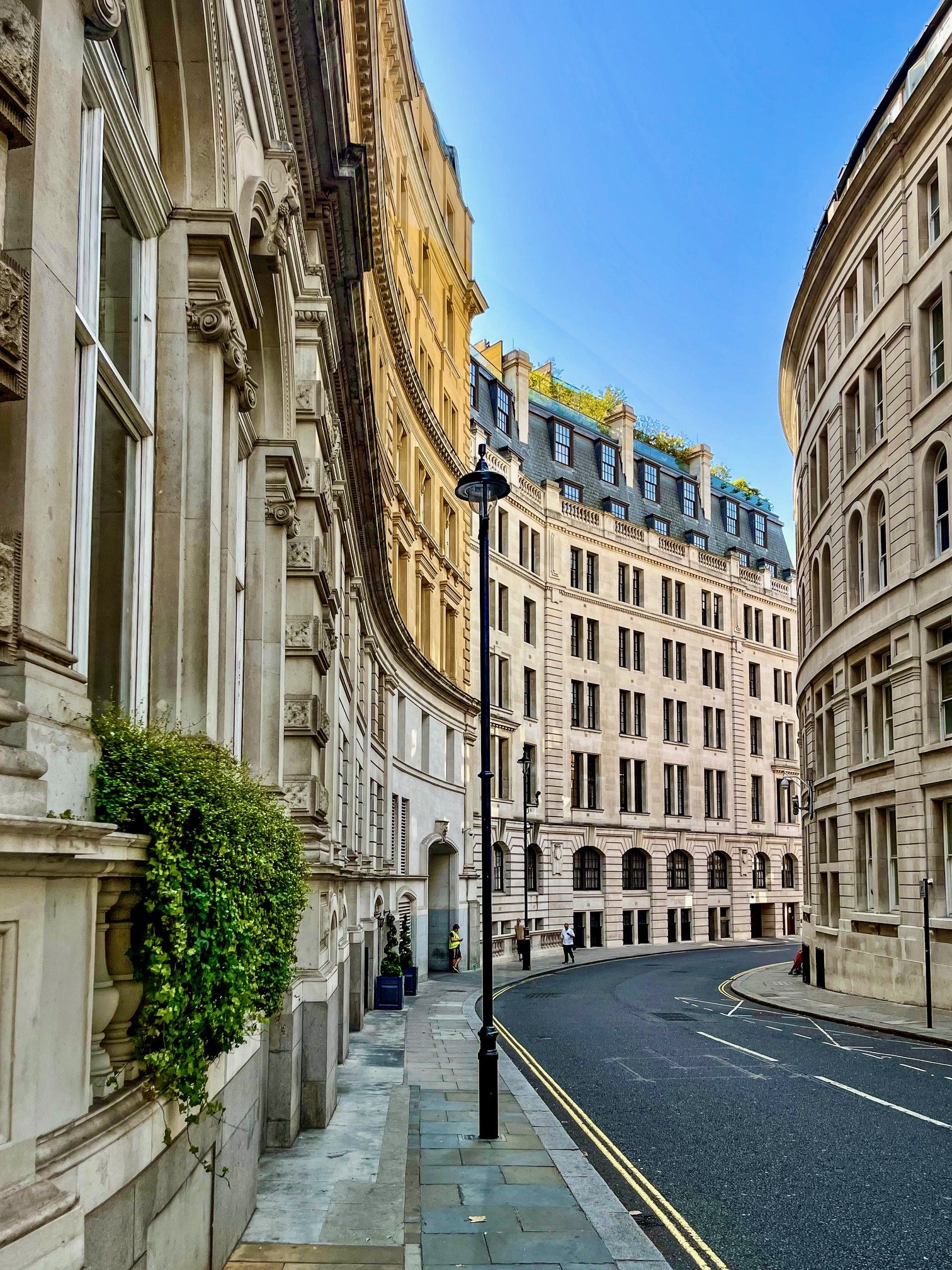 This street, Great Scotland Yard, connects Northumberland Avenue to Whitehall in the St. James’ district of Westminster in London. The street also has connections to English and Scottish royalty and the city's police. In centuries past, this scene