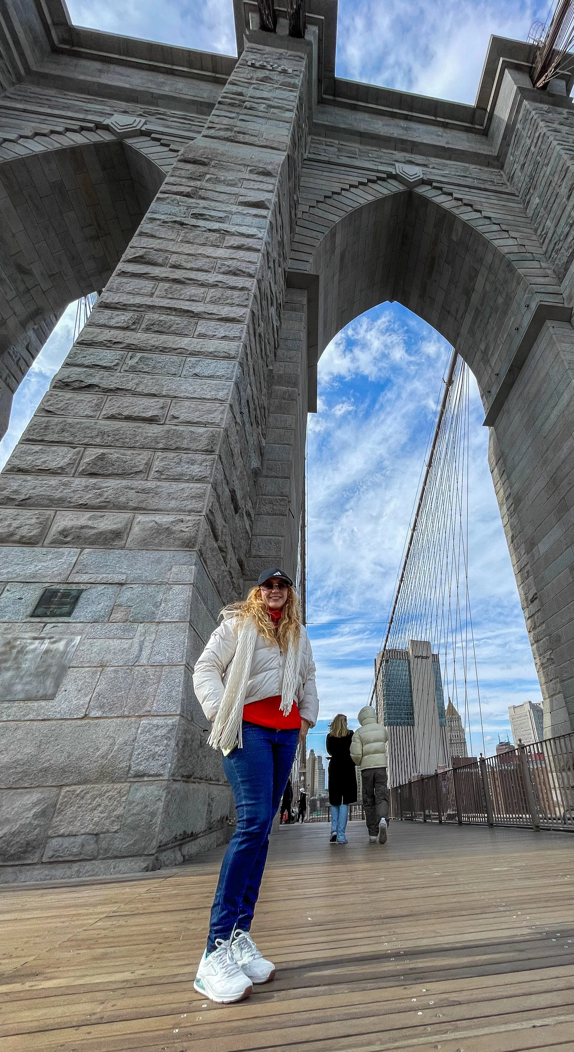 @ Astrid_arches_Brooklyn Bridge.jpg