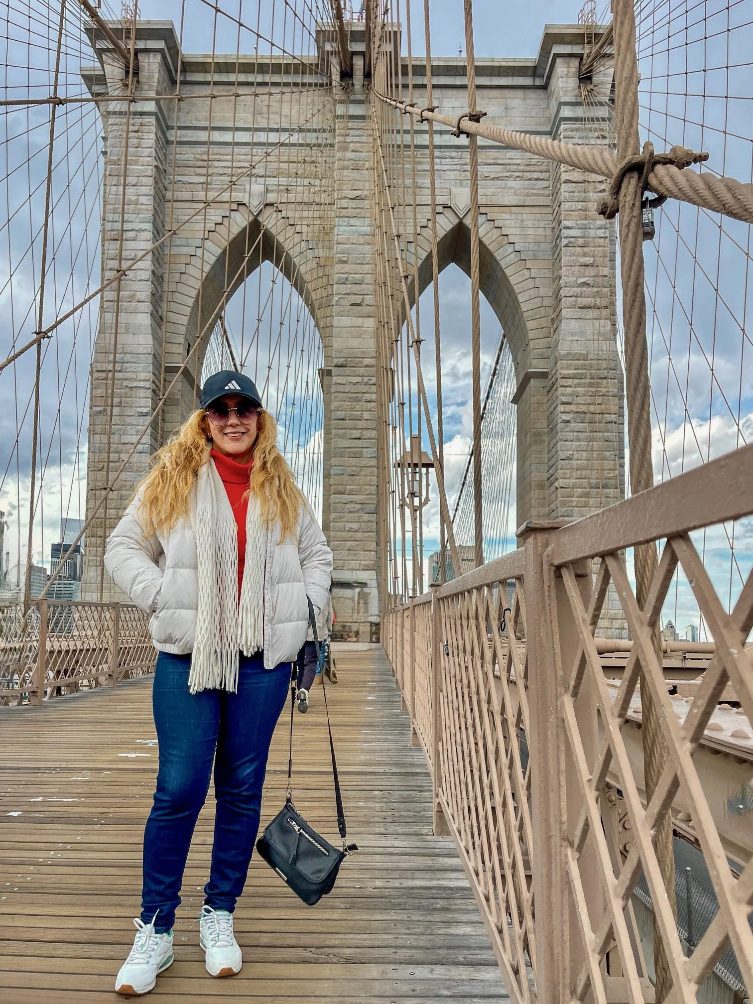 @ Astrid_Brooklyn Bridge arches_.jpg