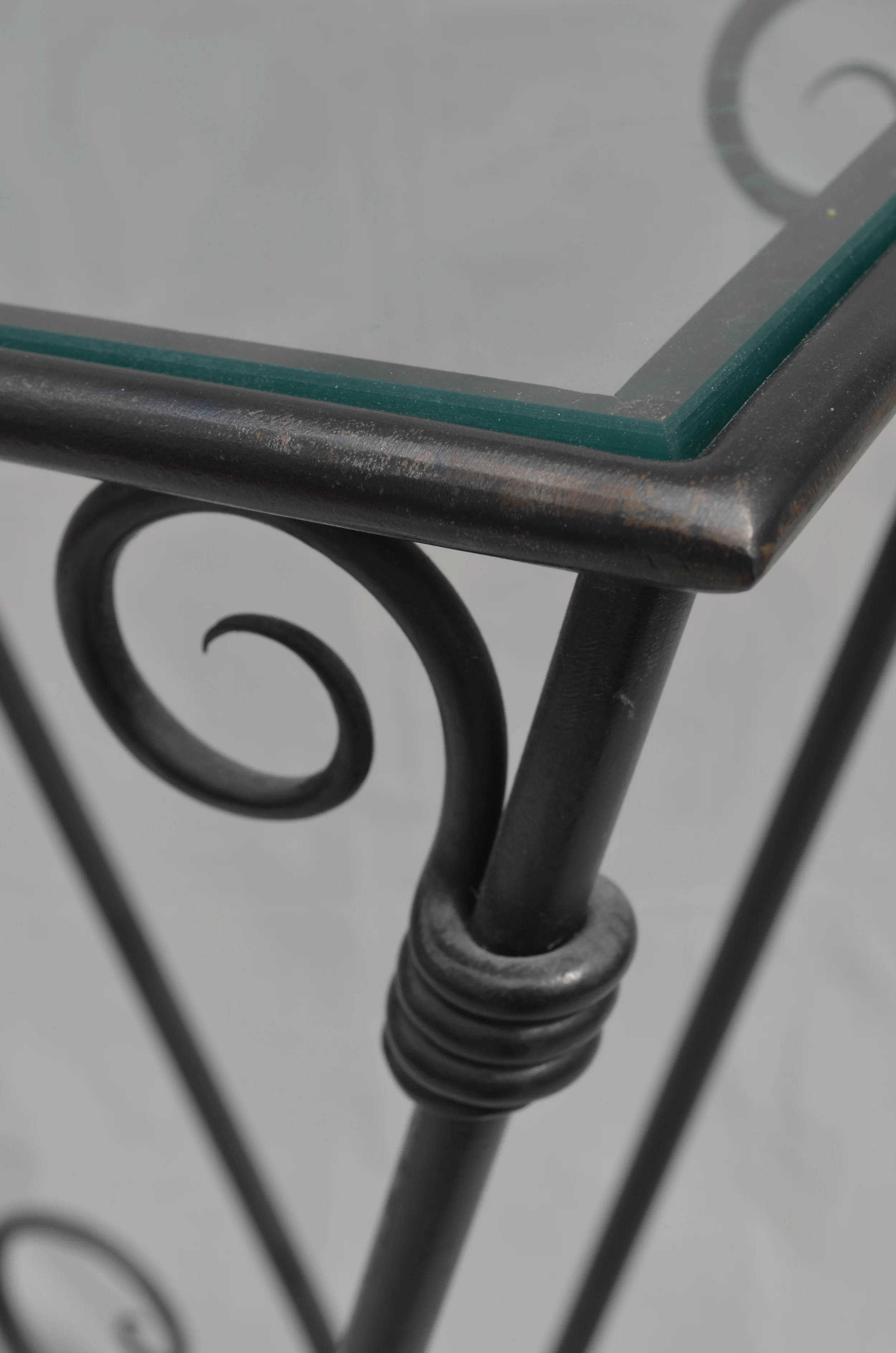 Small Lariat Table Thumbnail.JPG