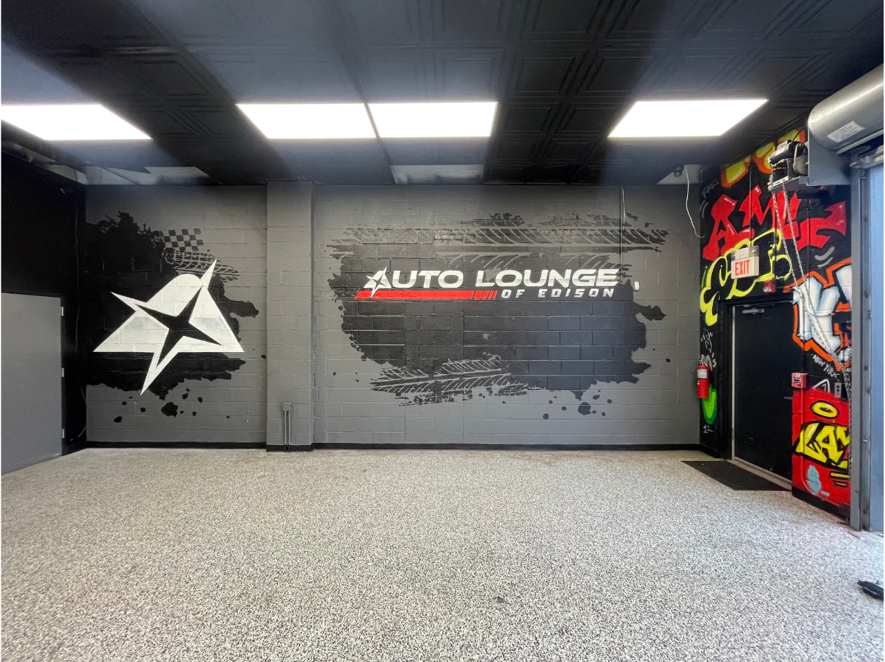 Auto_Lounge_of_Edison_Mural_1_Shaun_Lee_Nyc_New_York_Artist.png