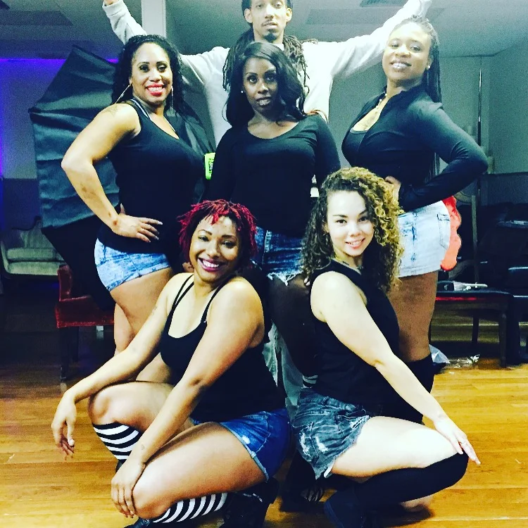 THE BLEND DANCE FITNESS