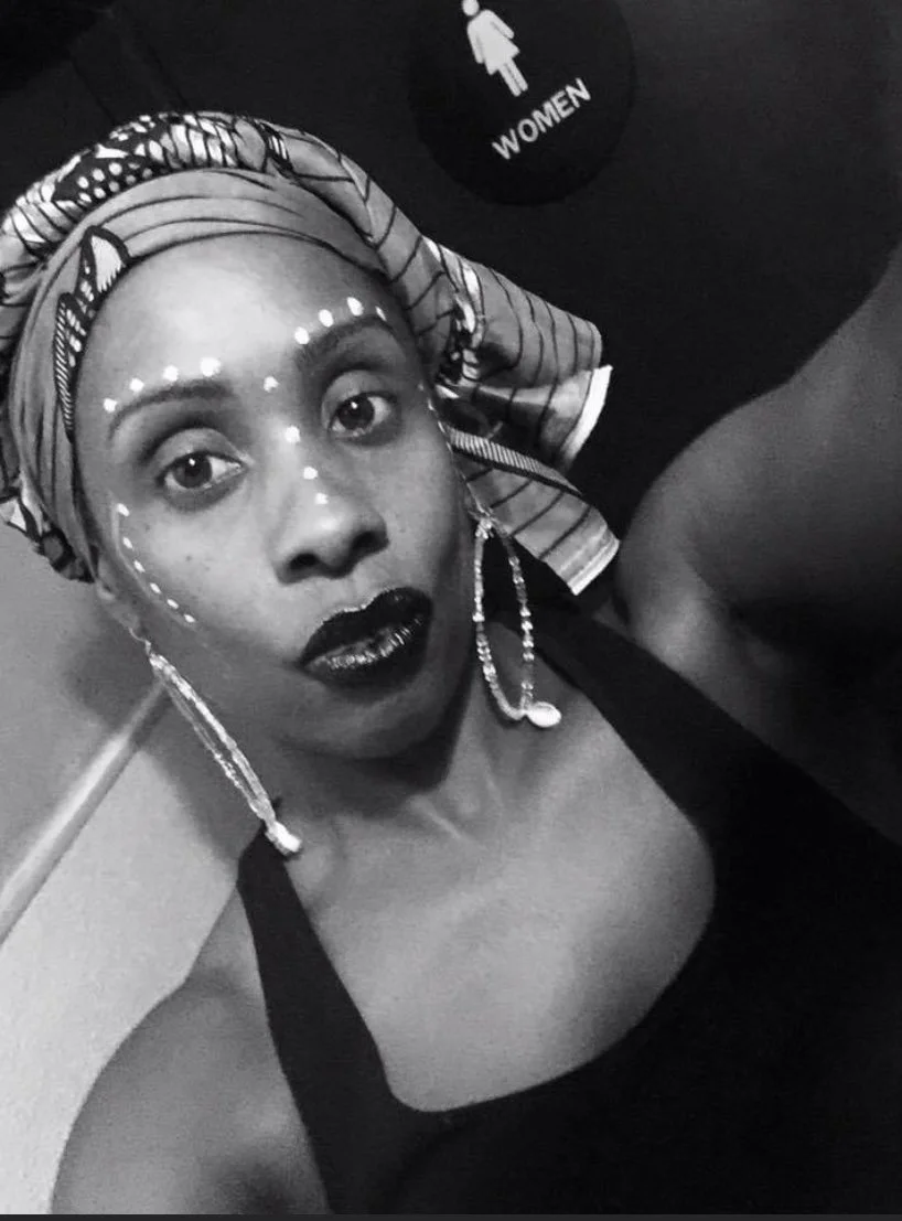      

 
   Tamika Harris teaches The Blend Dance Afrikan 
 




















  
  



     