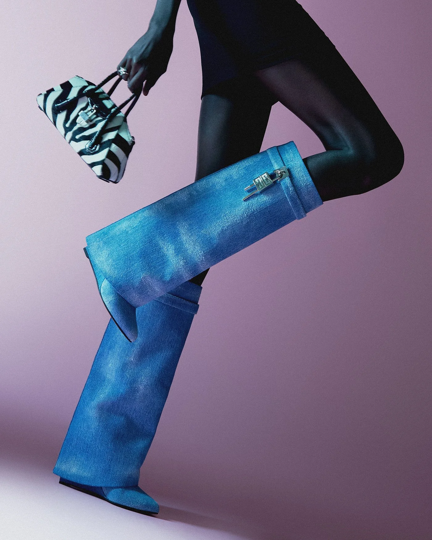 2022_11_08_GIVENCHY 657(2).jpg
