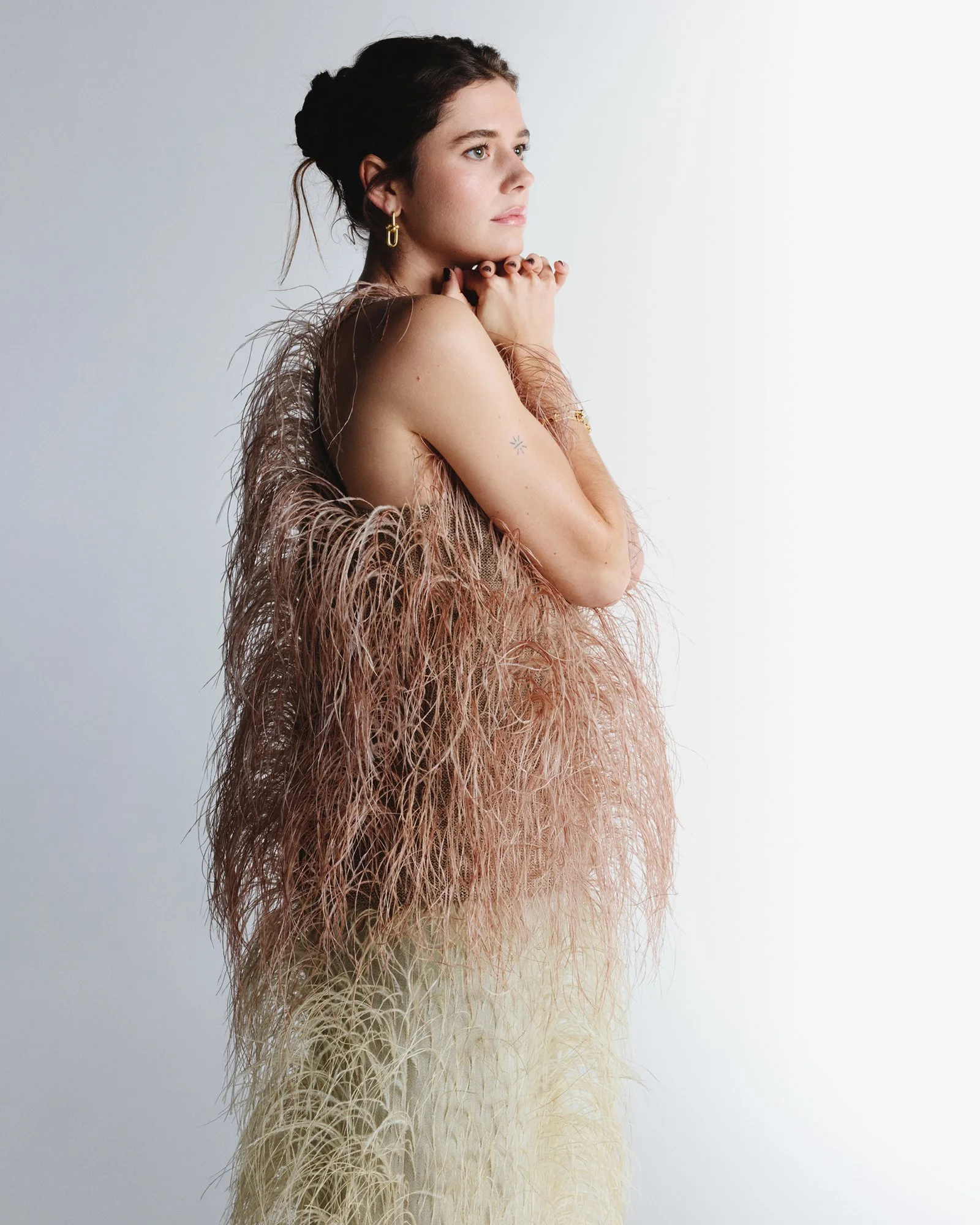 2928_IMAGINE_OM251217_ELLE UK 186_sRGB_F1.jpg