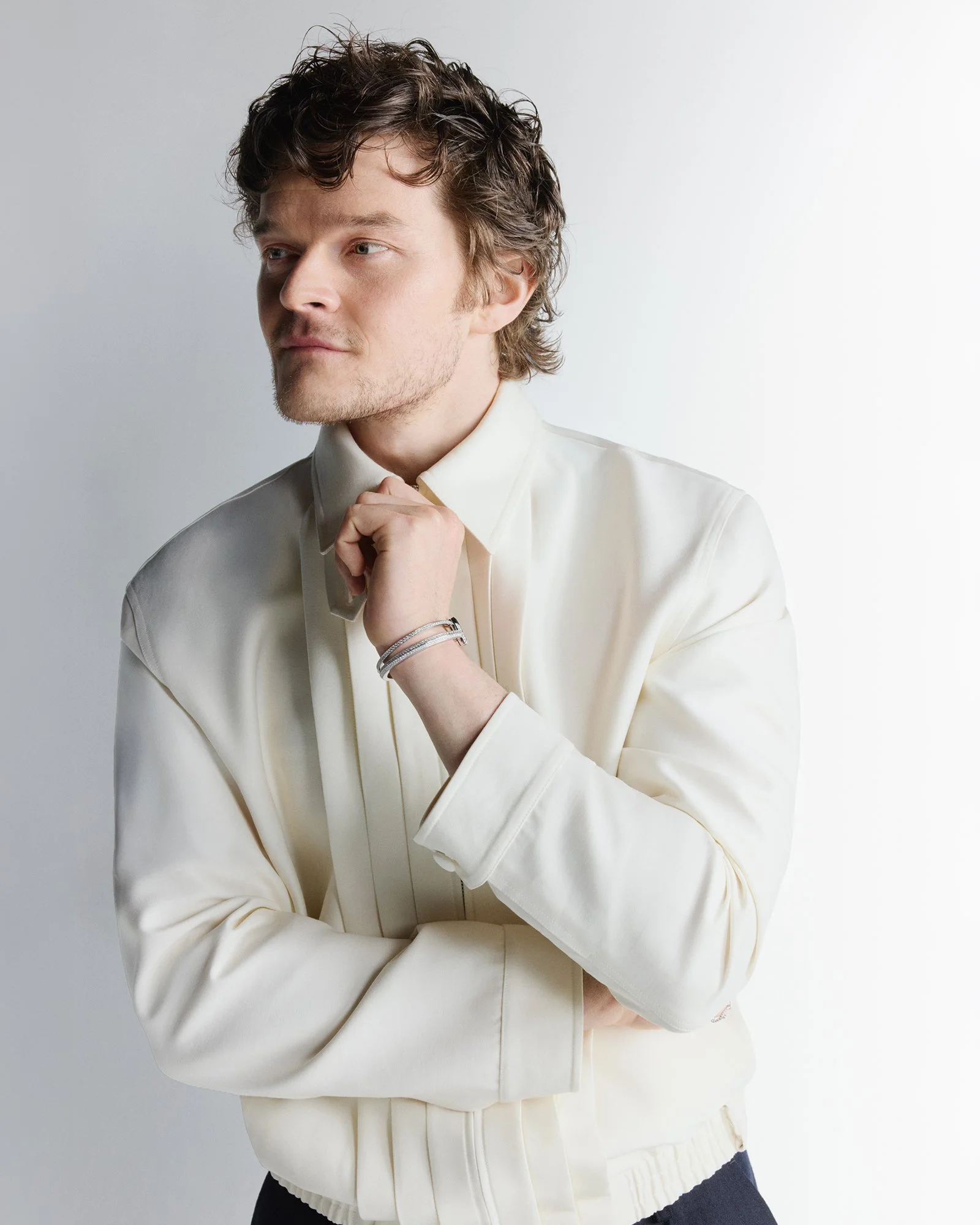 2928_IMAGINE_OM251217_ELLE UK 2328_sRGB_F1.jpg