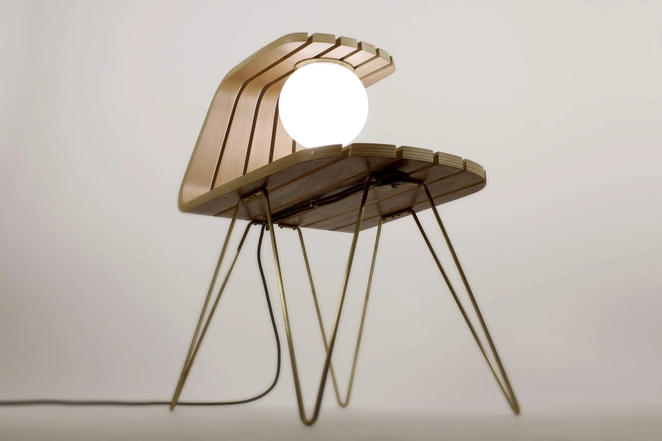 DAWN_table lamp 15_by Dane Saunders.jpg
