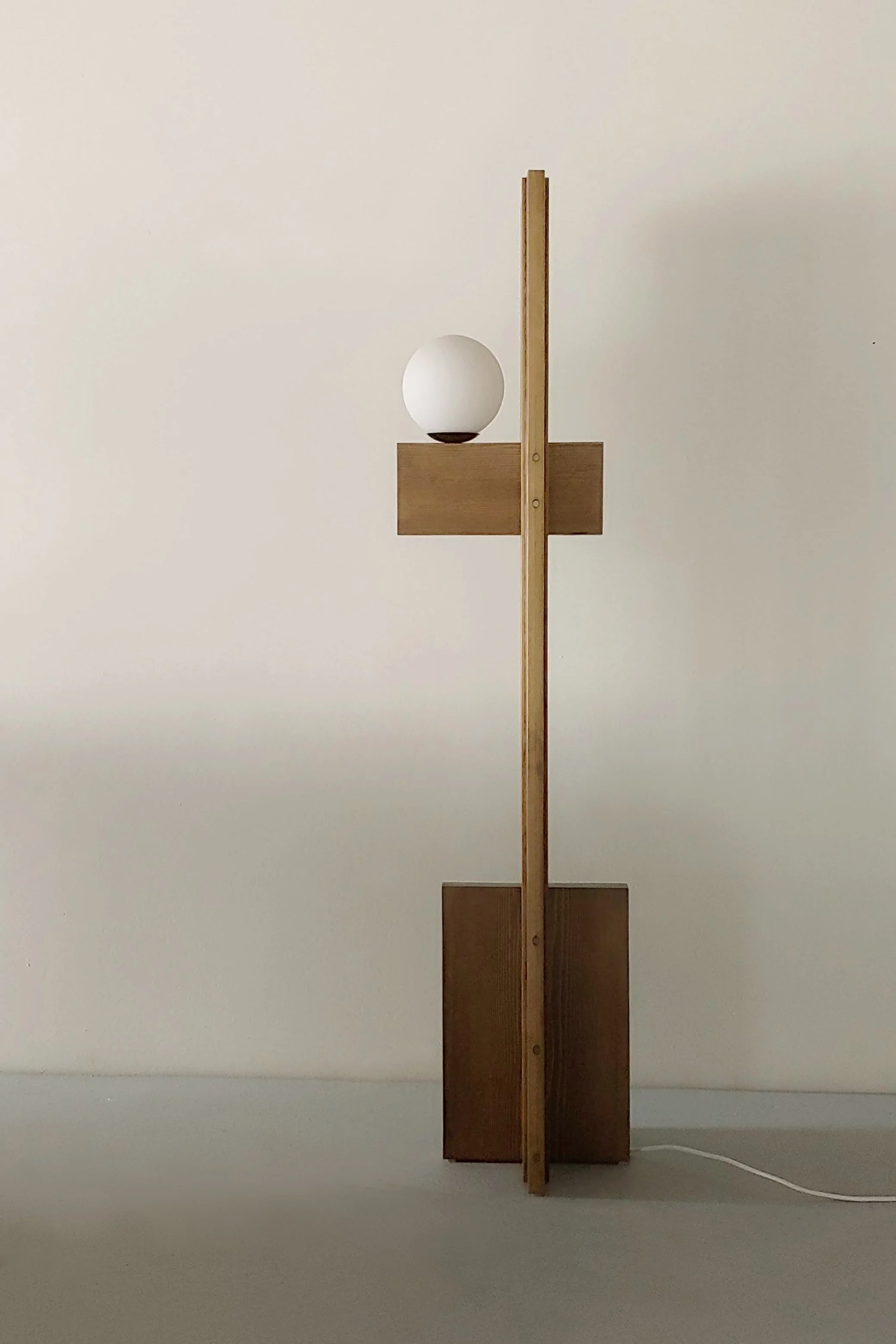 TOTEM LAMP 3 Dane Saunders RETROBOUND.jpg