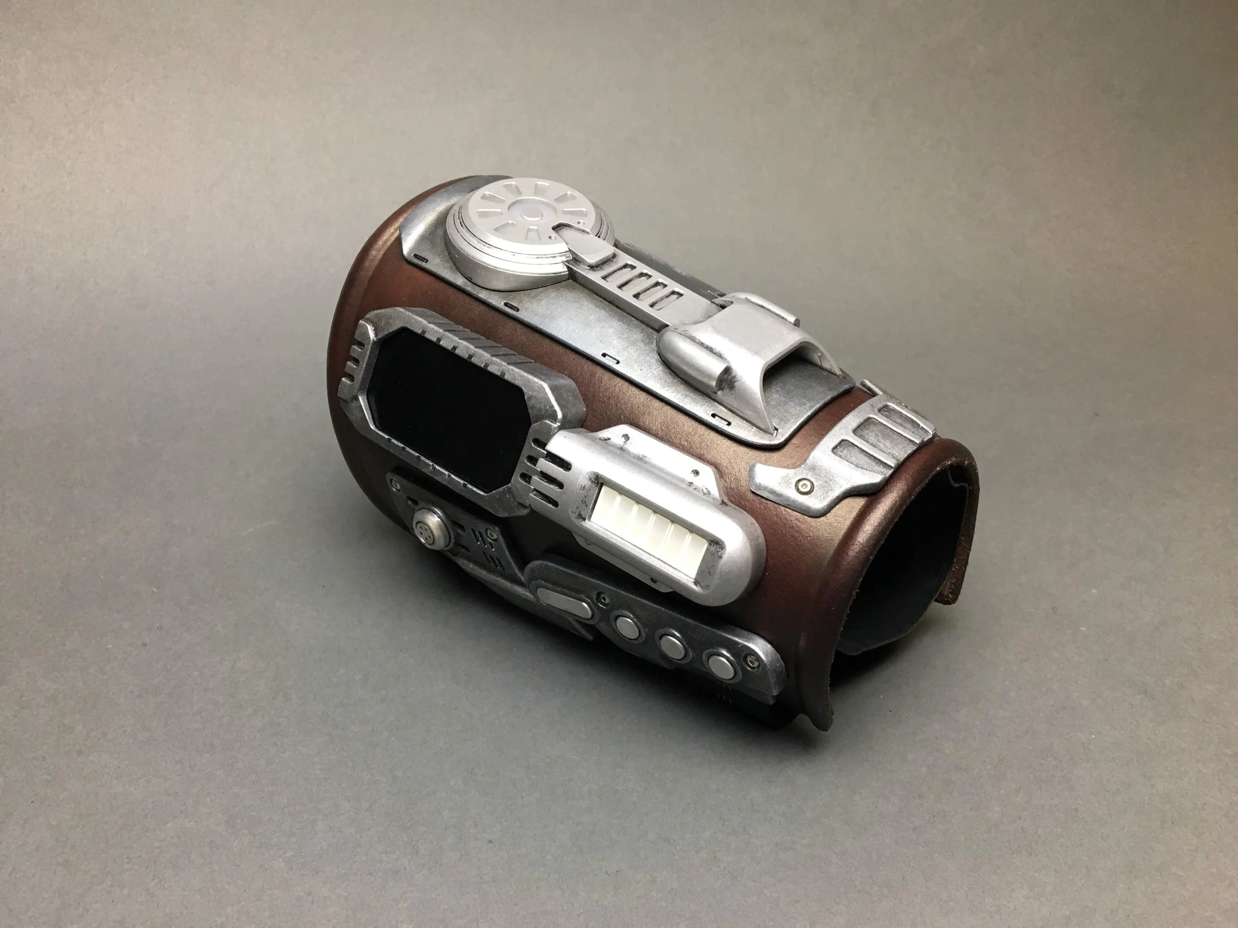 Nash Wells Gauntlet 5 - retrobound.JPG