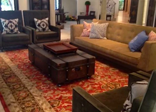 Renaissance Sisters Transitional Decor #5.jpg