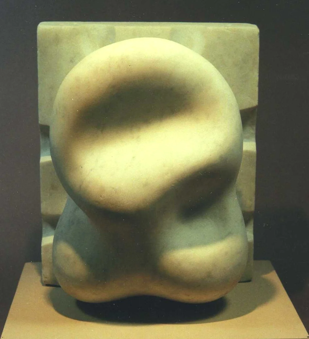 Tuber / Marble / 10''x 8''x7''