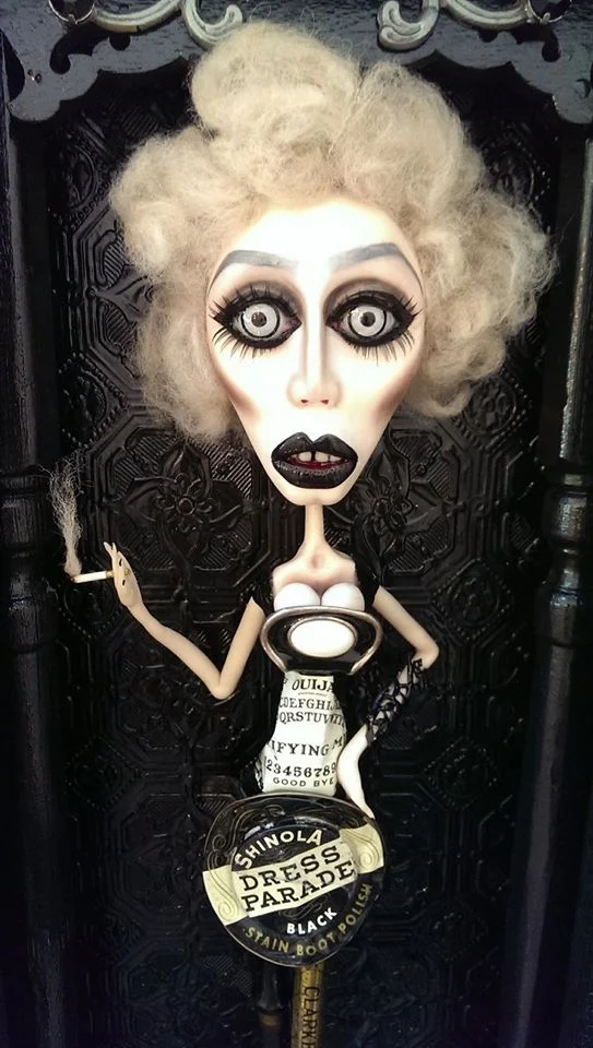RuPauls-Drag-Race-Sharon-Needles-Doll-Vinsanto-DeFante.jpg