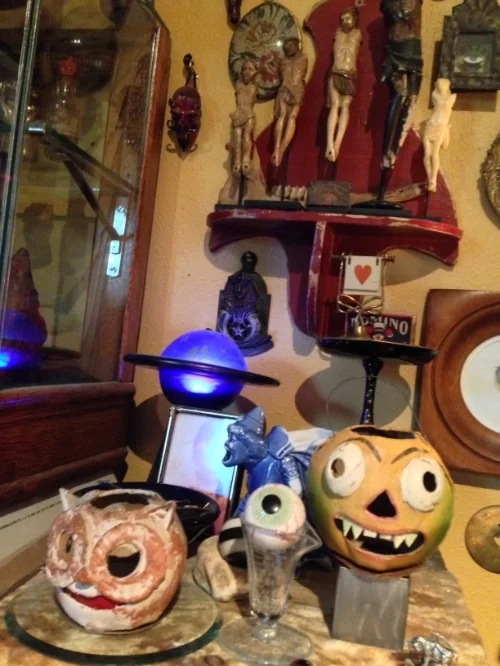 Vintage Halloween goodies anyone?