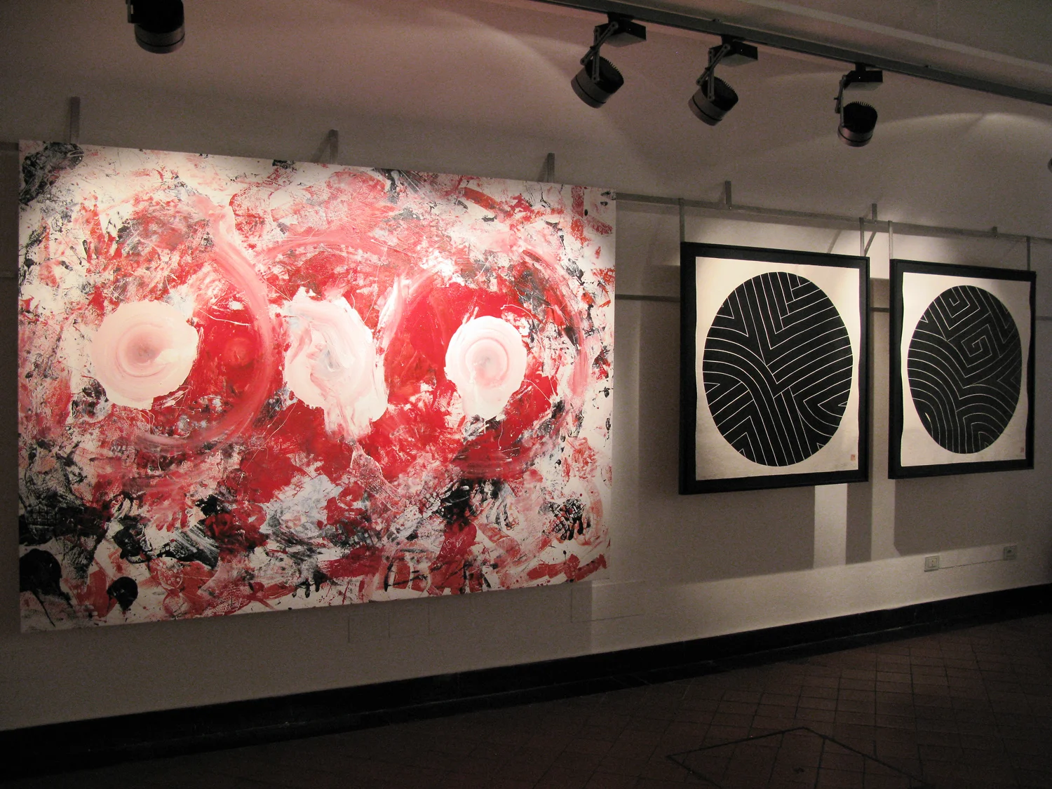 Installation view, Oculus Velocitas , Il Trifoglio Nero Gallery, Genova, 2009