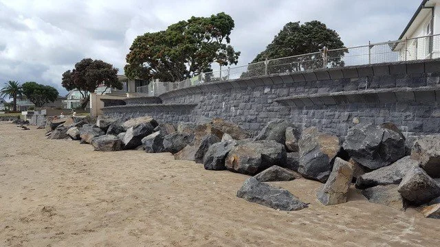Seawall20.jpg