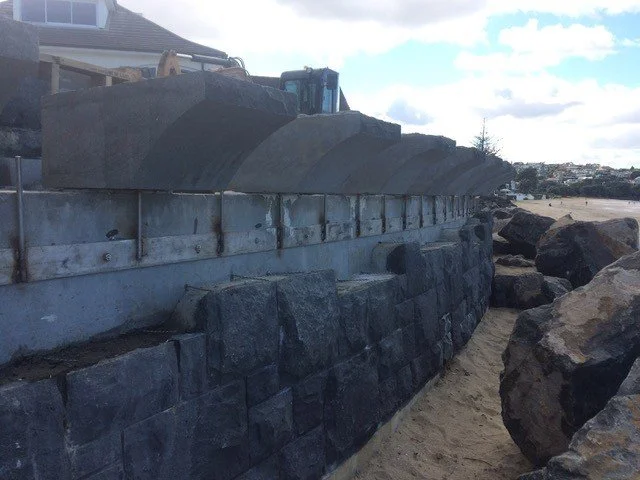 Seawall40.jpg