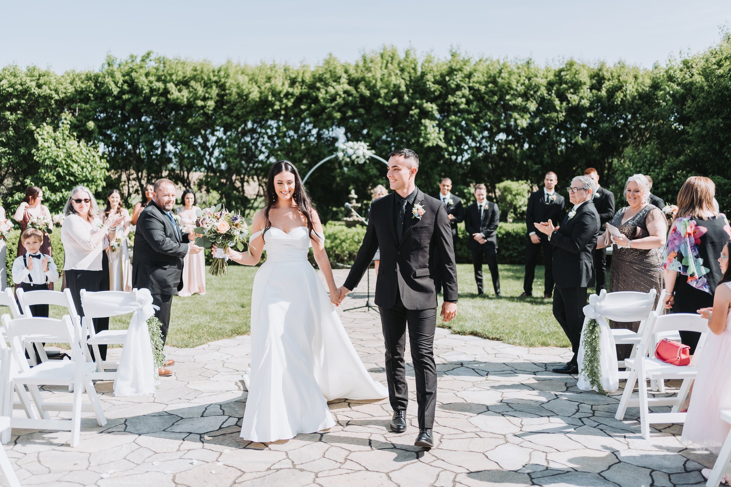 wedding couple photoshoot
