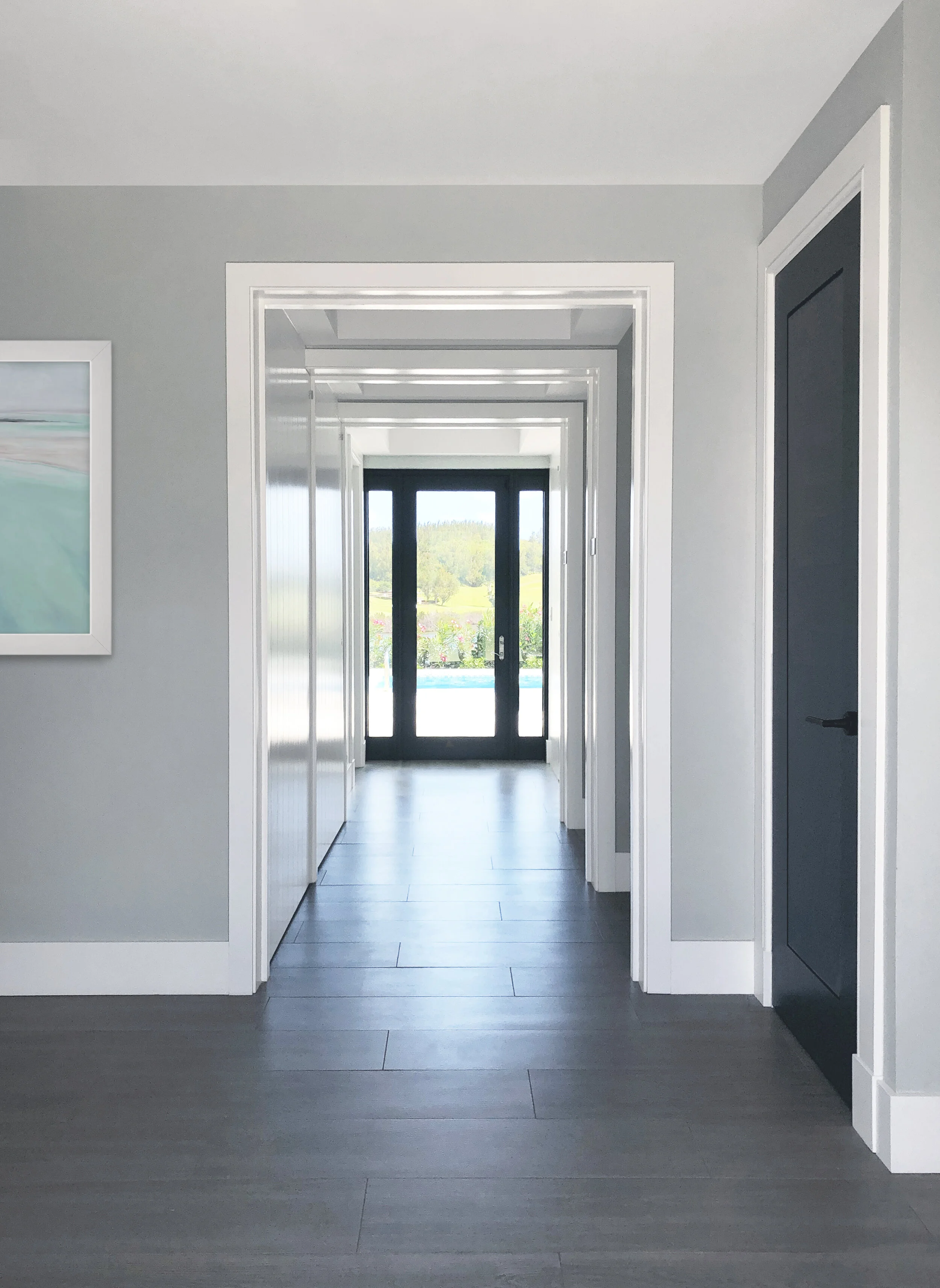 8_entrance.jpg