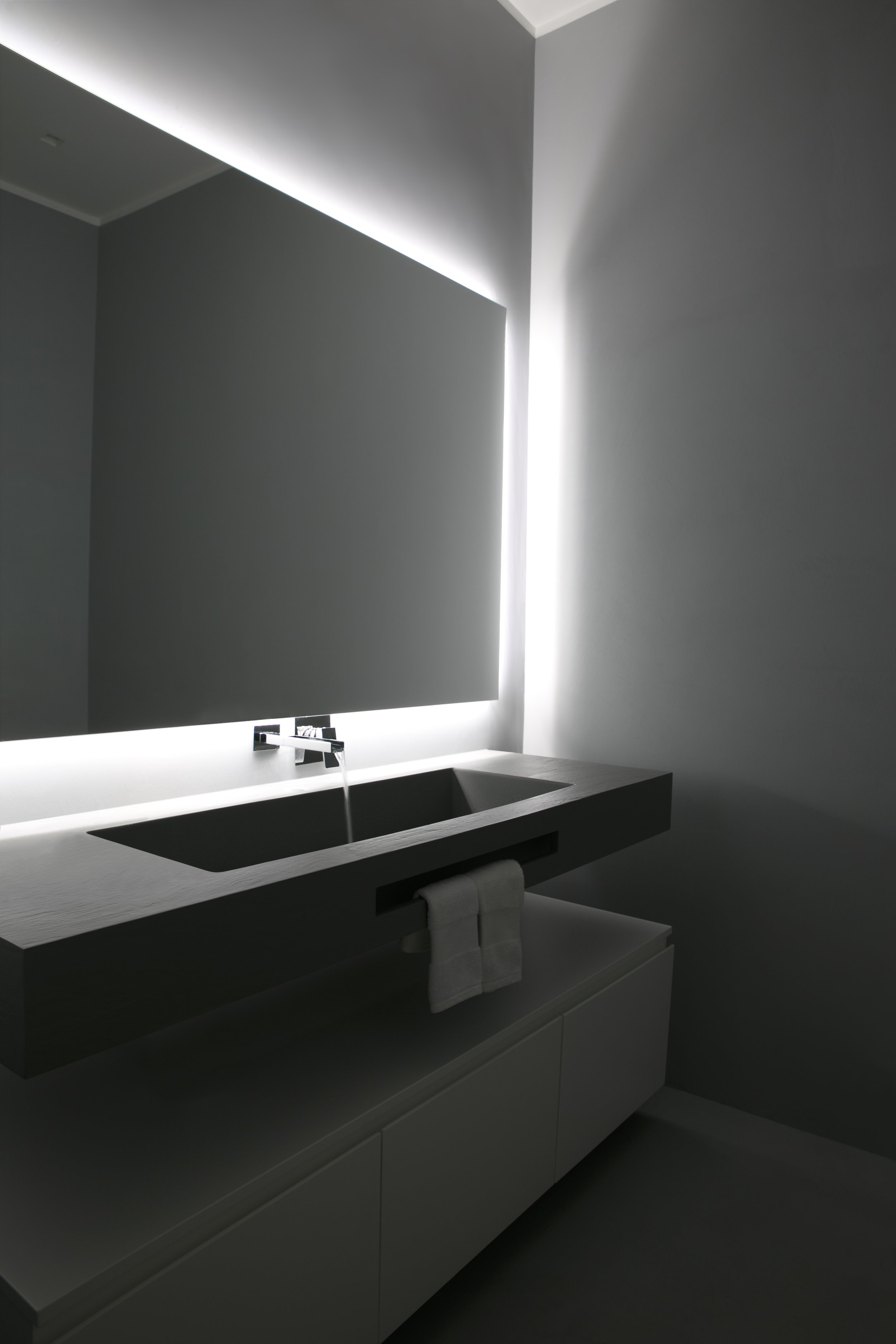 6_batharoom1.jpg