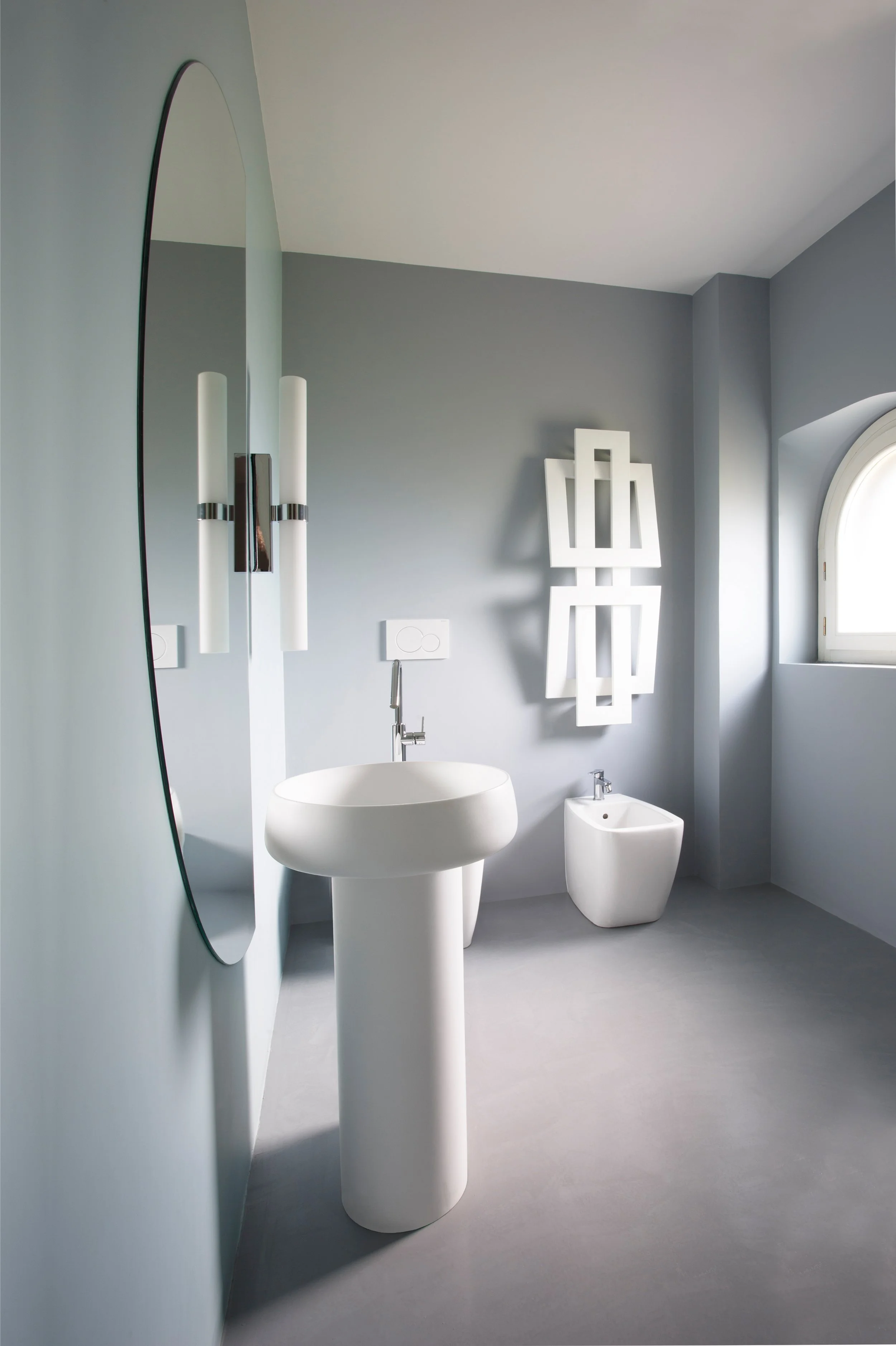 Bath1B.jpg