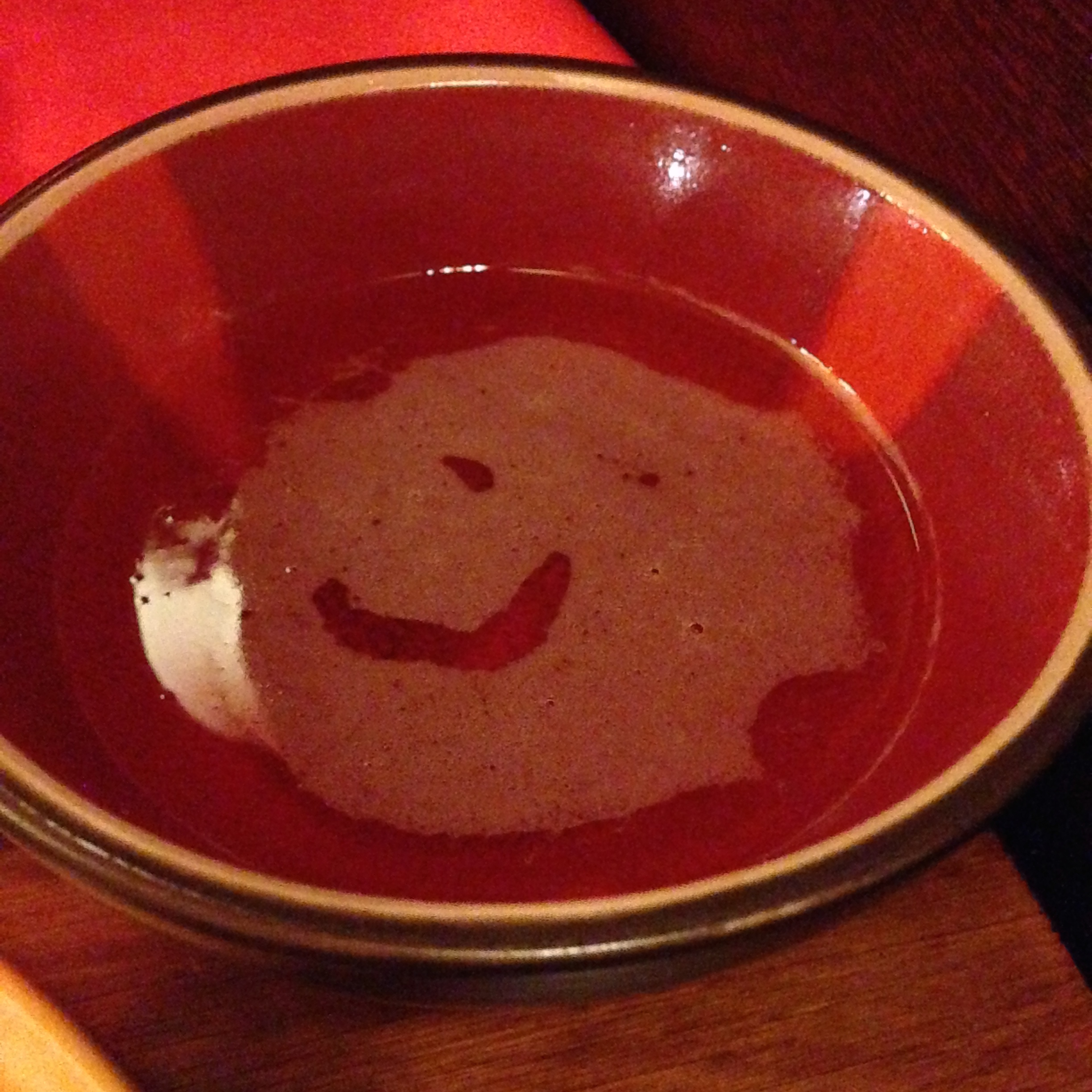  excuse me, waiter...there's a happy face in my cider! :o) 