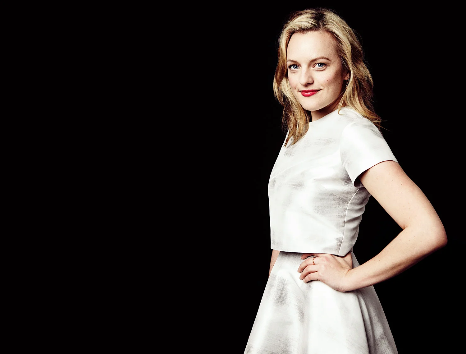 Photo: Coty Tarr // Elisabeth Moss