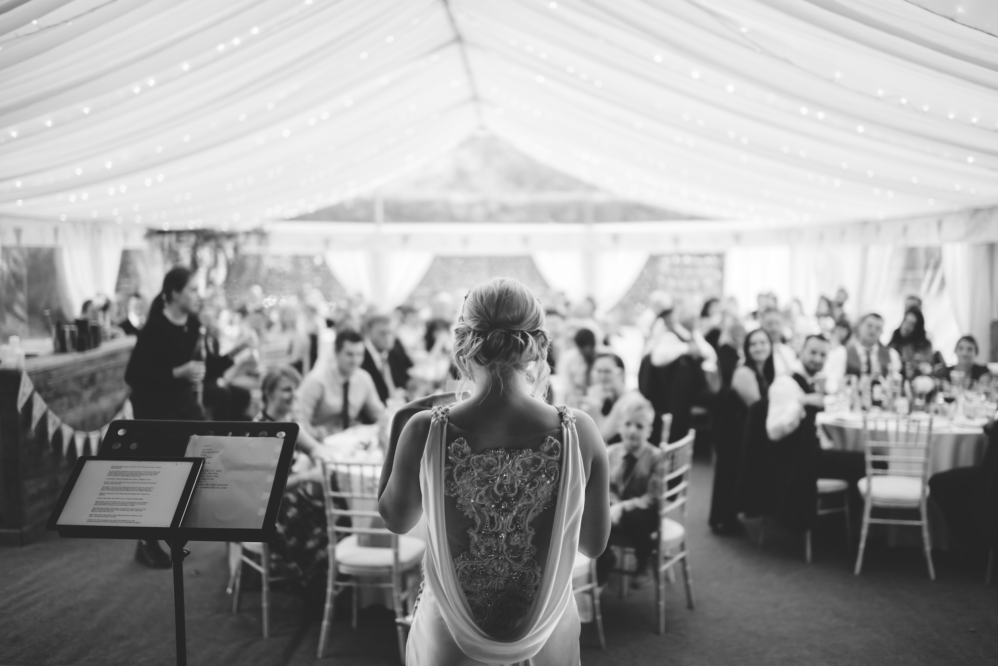 15_Rushall_manor_wiltshire_wedding_photography_bride_speech.jpg