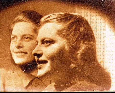 Annetta and Stephanie Heilbrunn