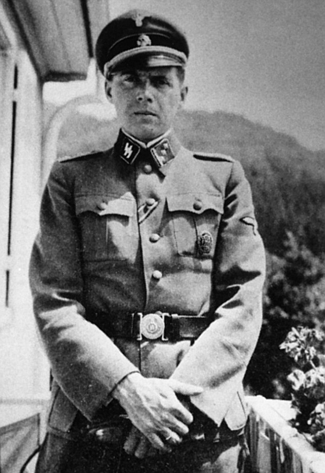 1414251468343_wps_20_Dr_Josef_Mengele_Nazi_Doc.jpg