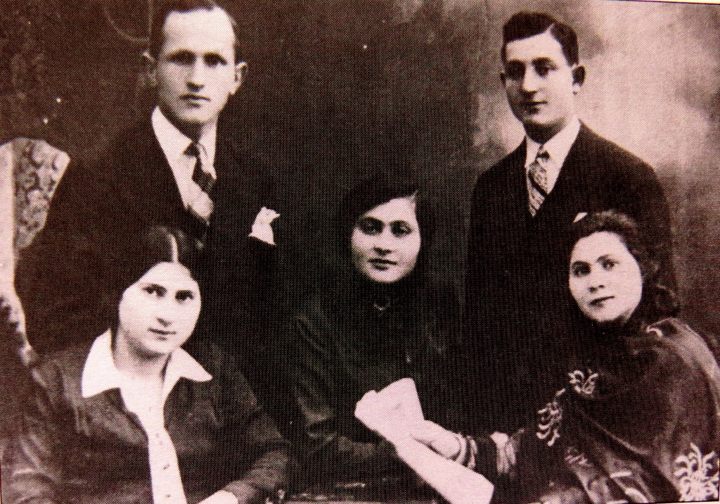 Judy's mother Fela Jablonski, front left with Judy's father Stefan behind her; Judy's aunt Ewa, her husband Natan and his sister Regina. Poland, 1930's. Only one of these 5 would survive World War Two.