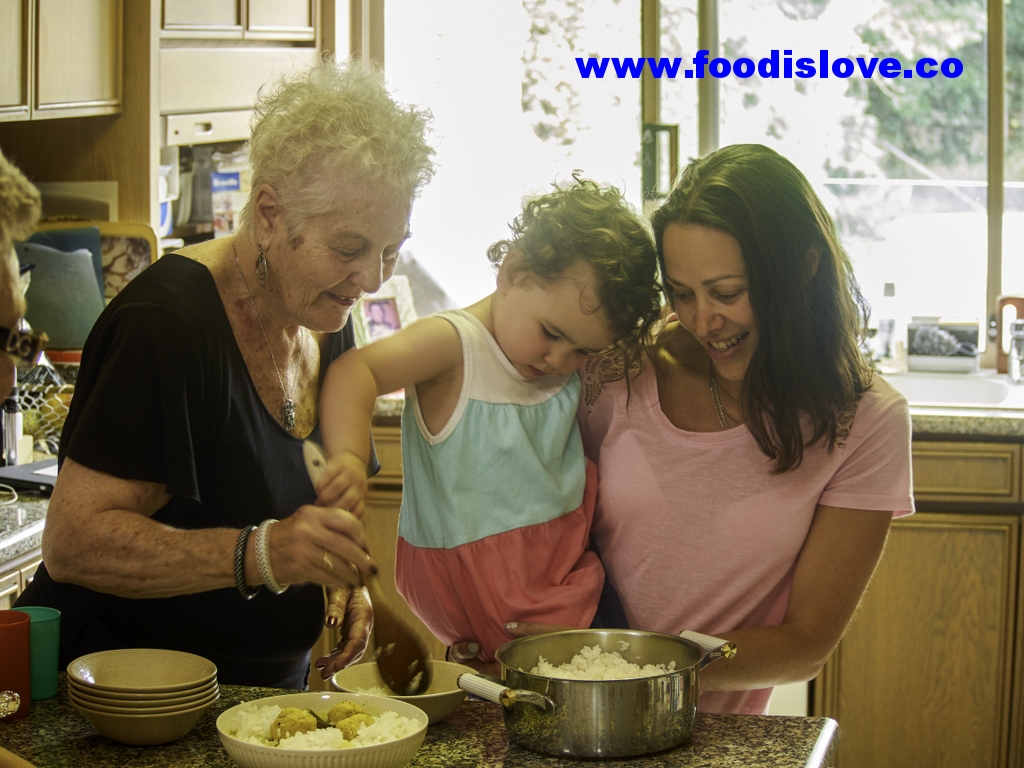 Viviane, her daughter in law Jude and her youngest grand-daughter Emilie.