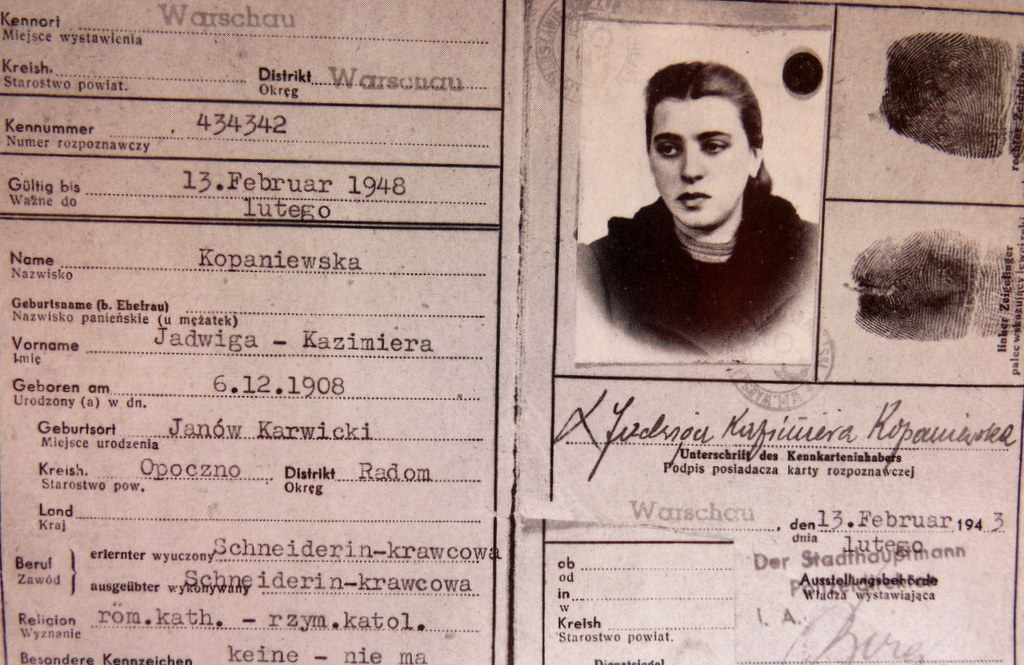 Genia's 1943 Kennekart, her ID in her assumed name Jadwiga Kopaniewska. This was the name of a real woman who had passed away, and it was this high quality false document that helped keep Genia and her girls alive. 