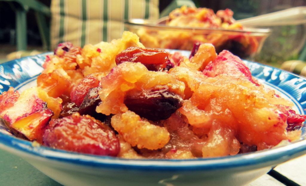 Nina's Apple and Berry Bake with semolina. lemon and spices. 