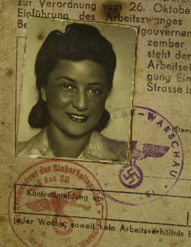 Lena's 'Kennekarte' her Nazi ID document. She took it with her when she escaped the Ghetto in April 1943, although carrying proof of her Jewish identity would have meant death had she been stopped.